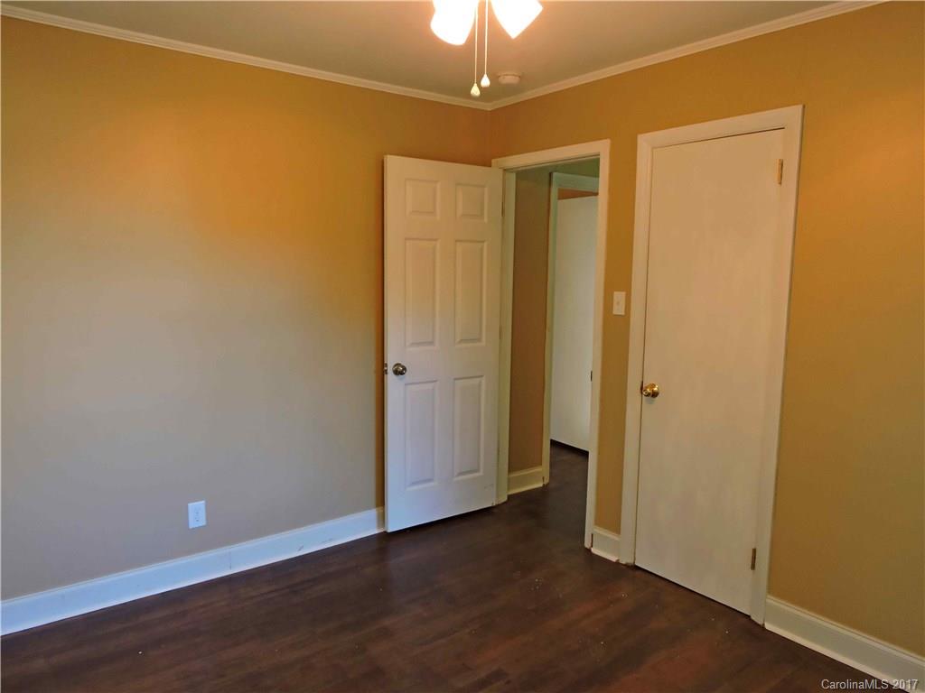 Oakwood Acres - Residential