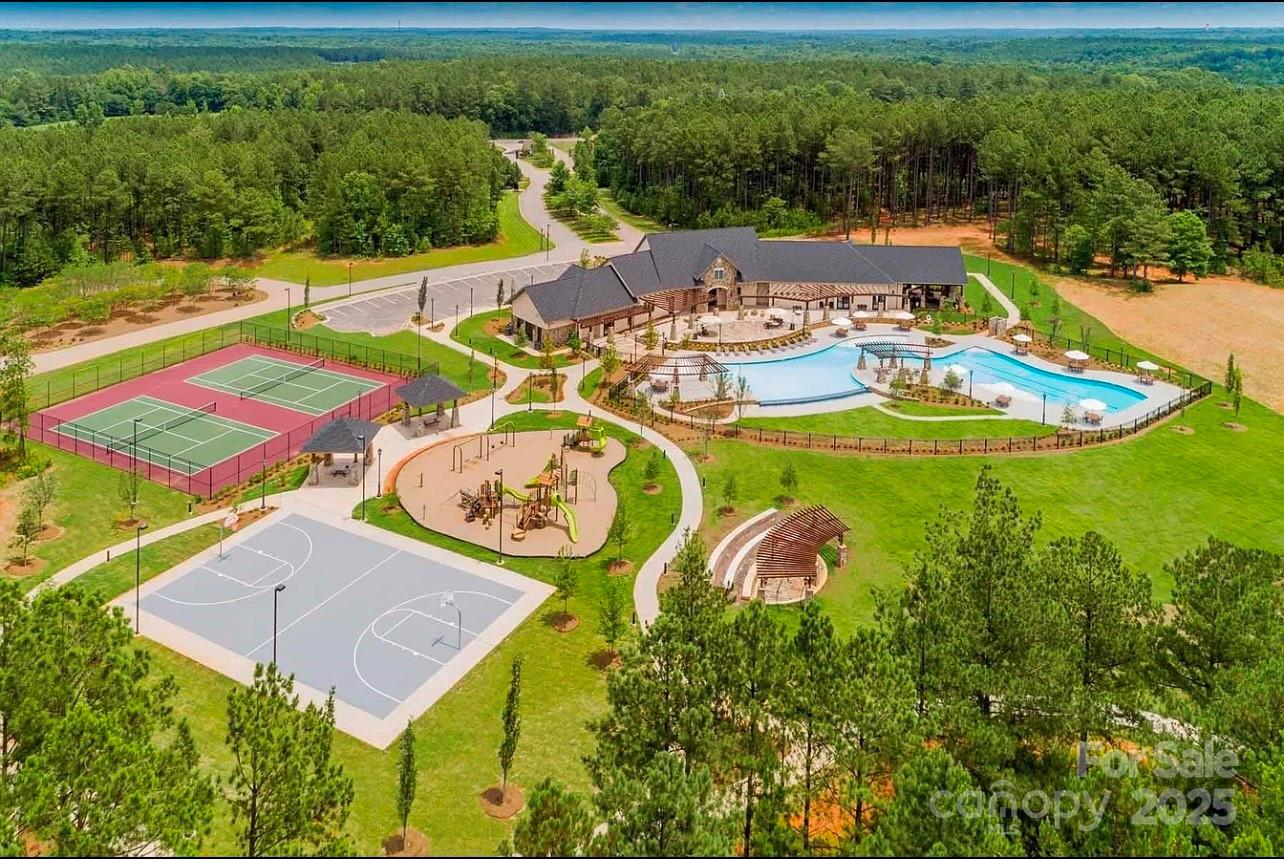 Riverchase Estates - Residential