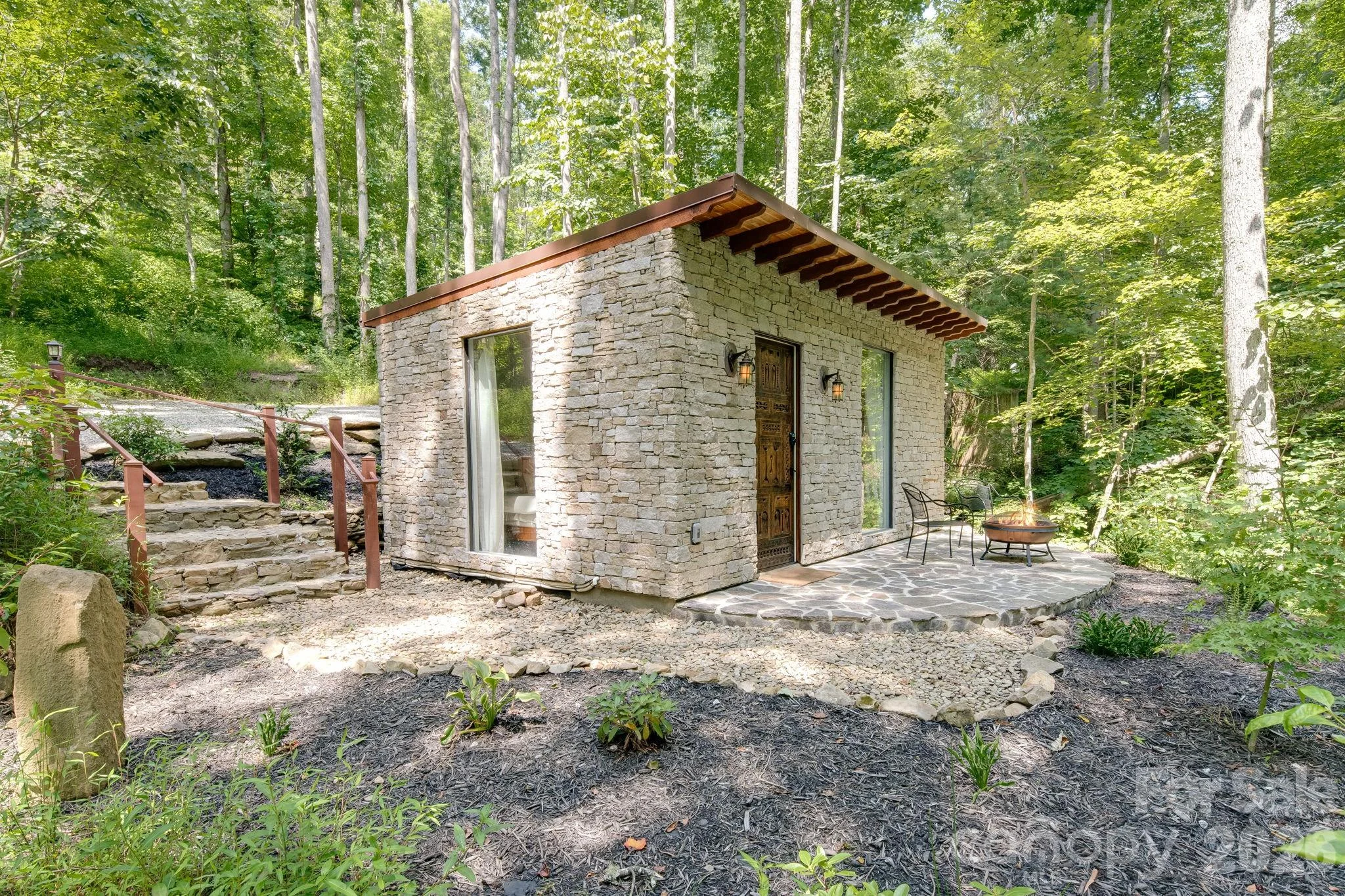 44 Azura Gdns, Weaverville, NC, 28787