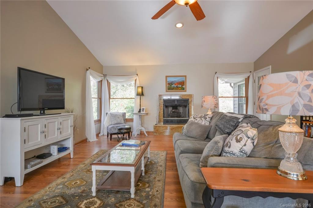 Hawthorne - Residential