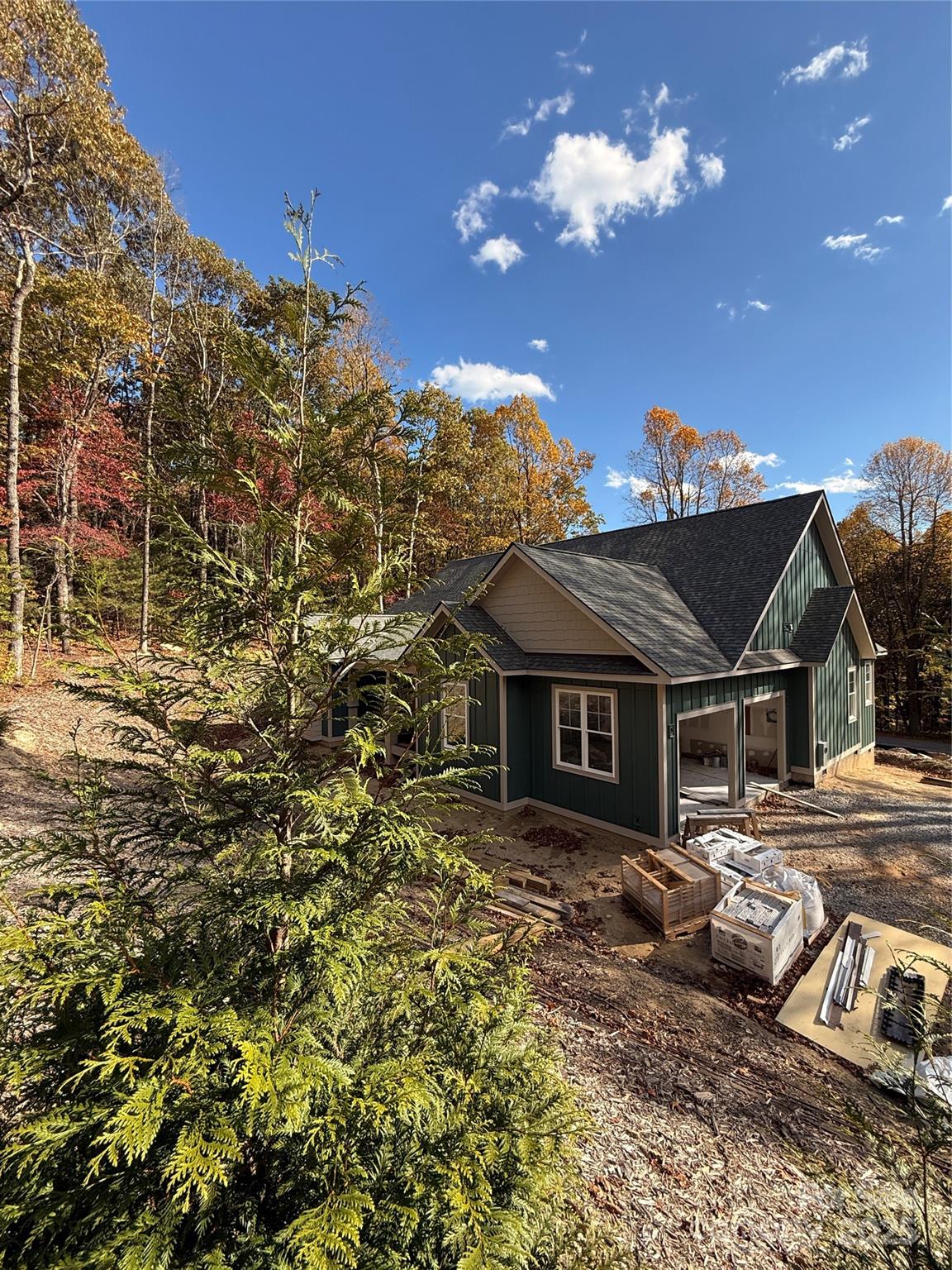 634 Hollybrook Drive