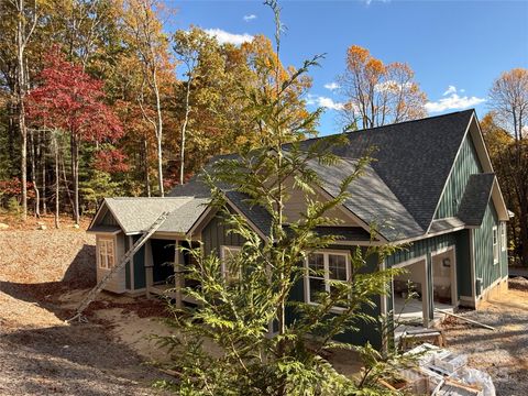 634 Hollybrook Drive Flat Rock NC 28731