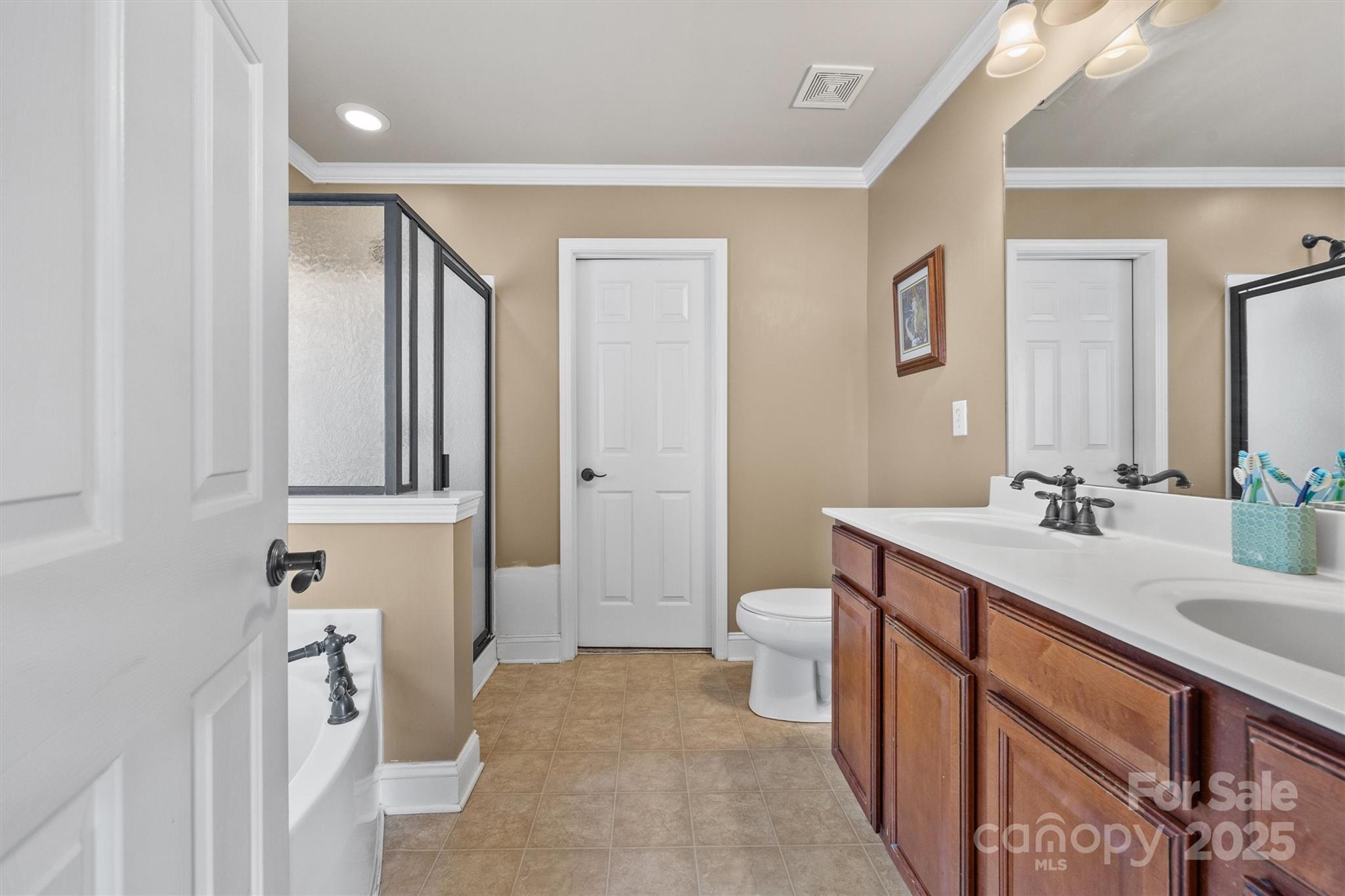 English Trails - Residential