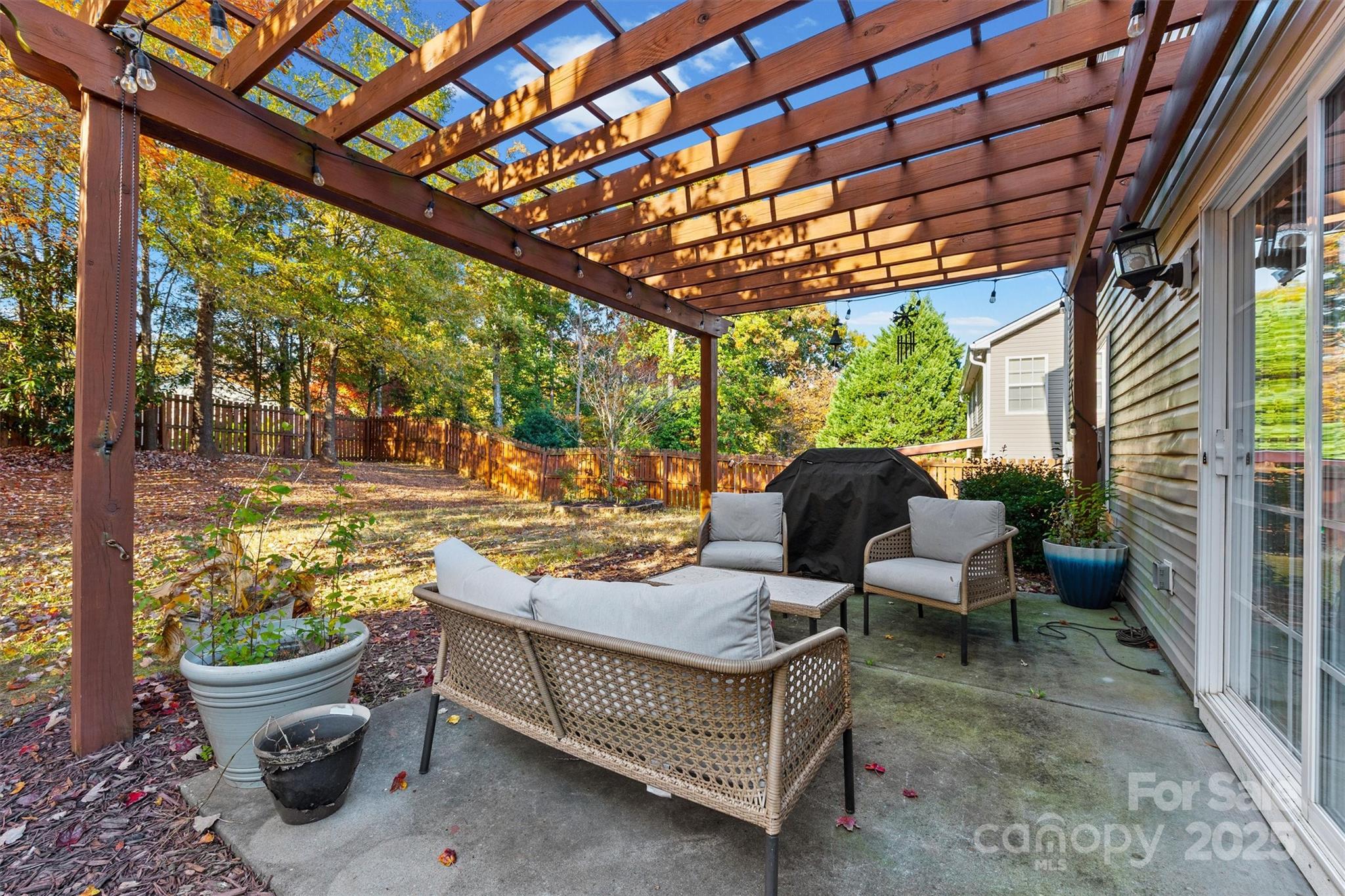 English Trails - Residential