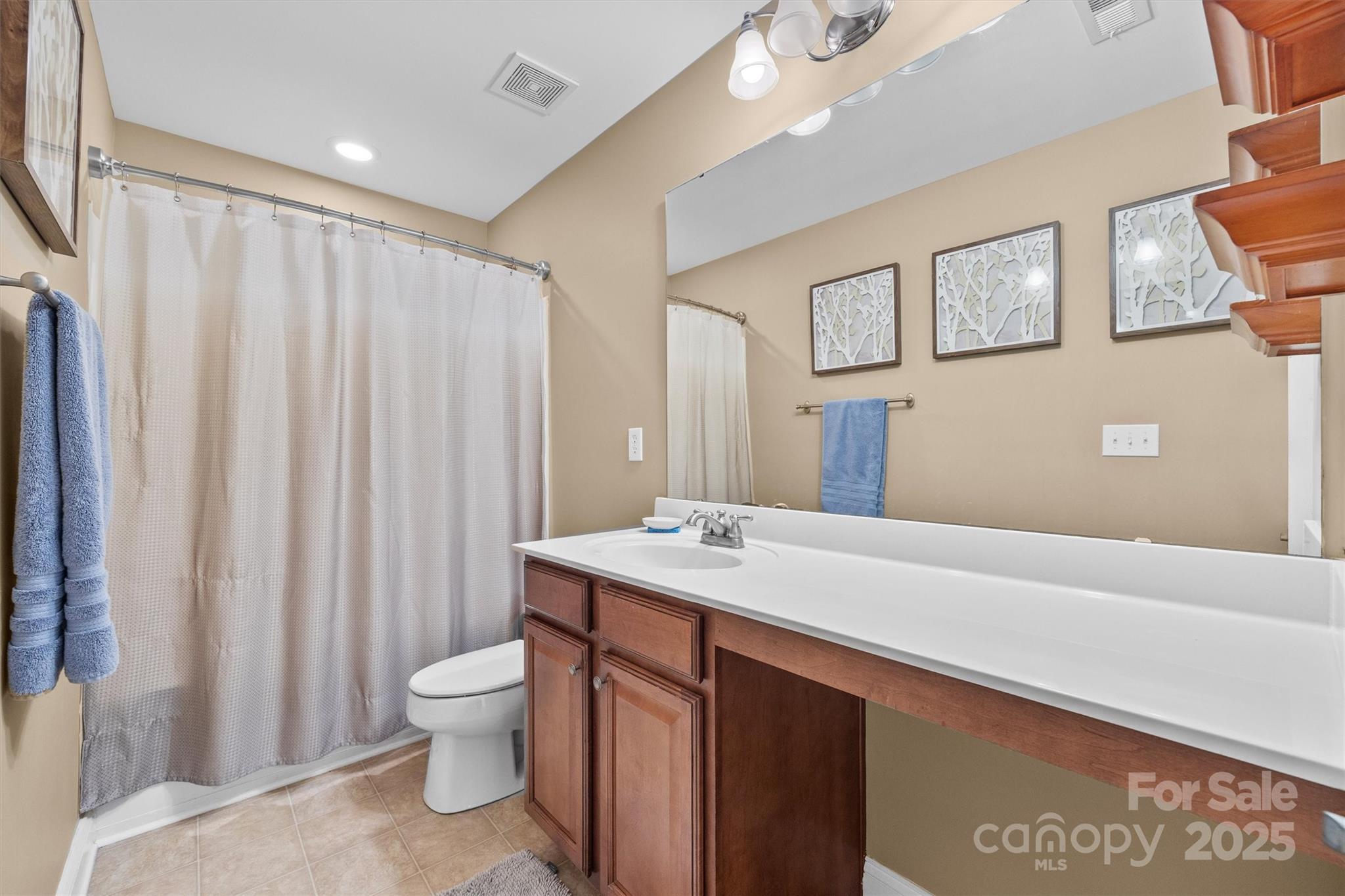 English Trails - Residential