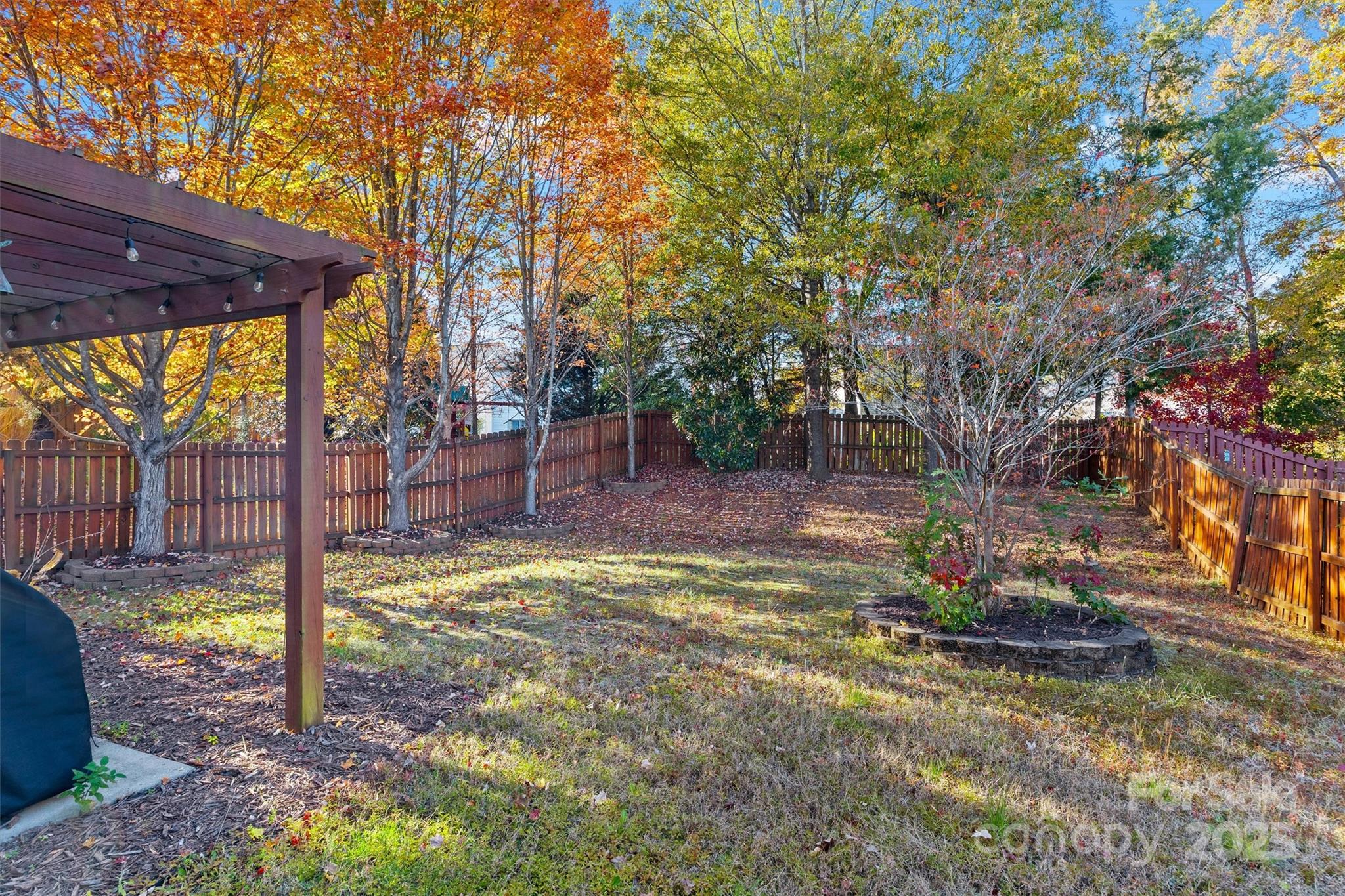 English Trails - Residential