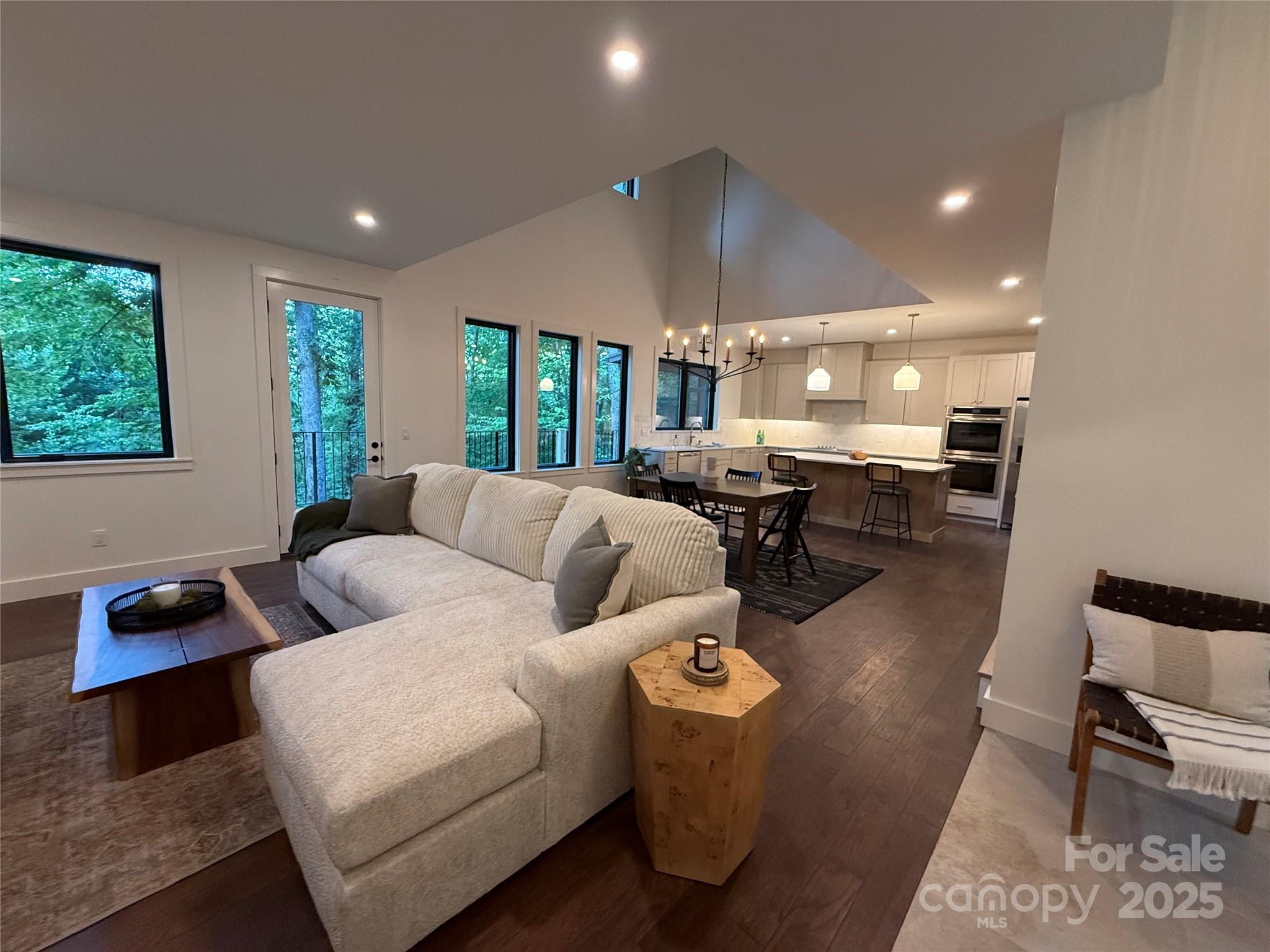 285 Poplar Crest Drive