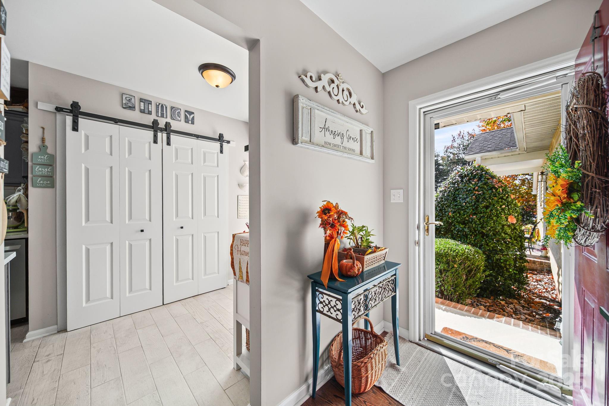 1650 Robins Nest Court B