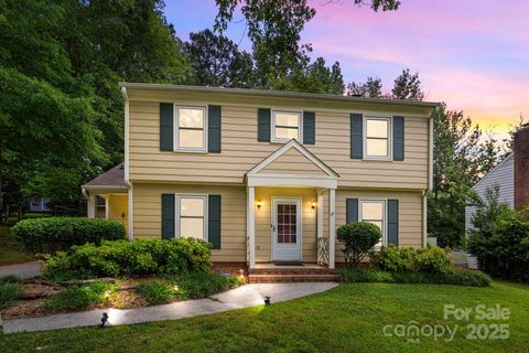 906 Wishing Well Lane Charlotte NC 28270