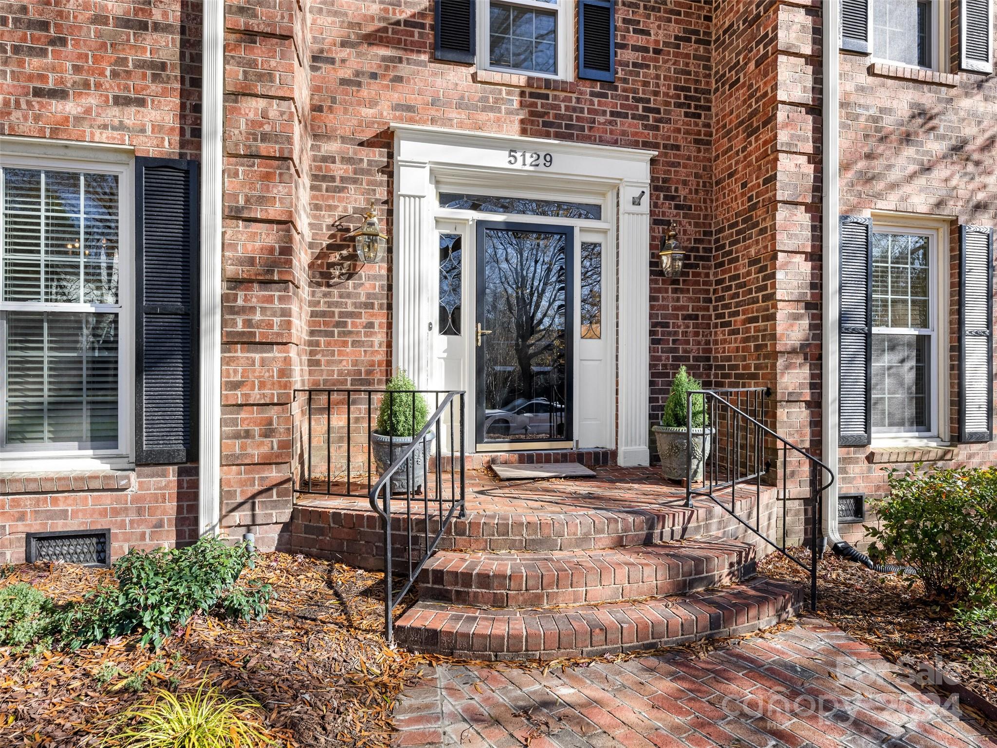 Winding Brook - Residential