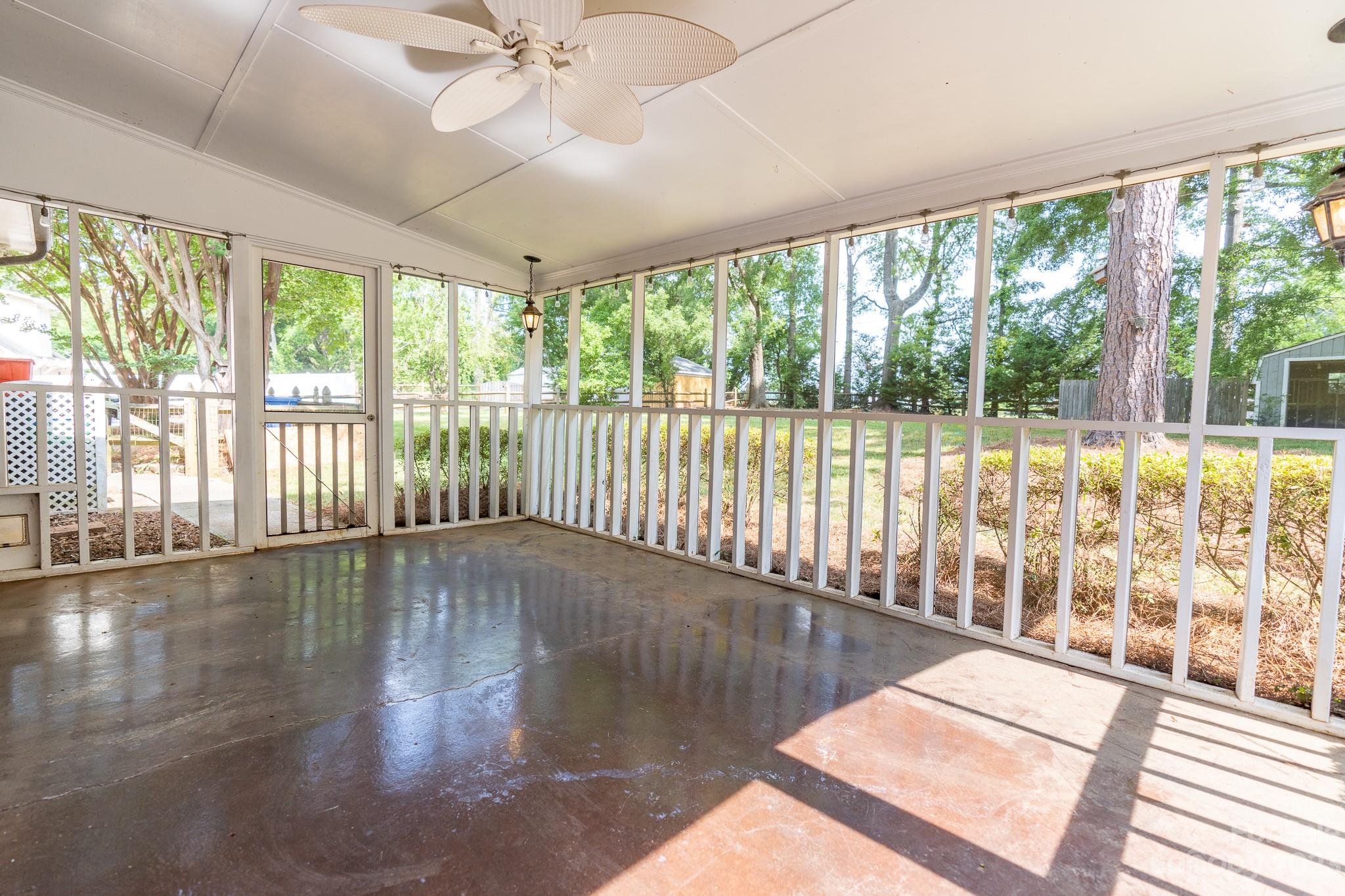 Lakehaven Estates - Residential