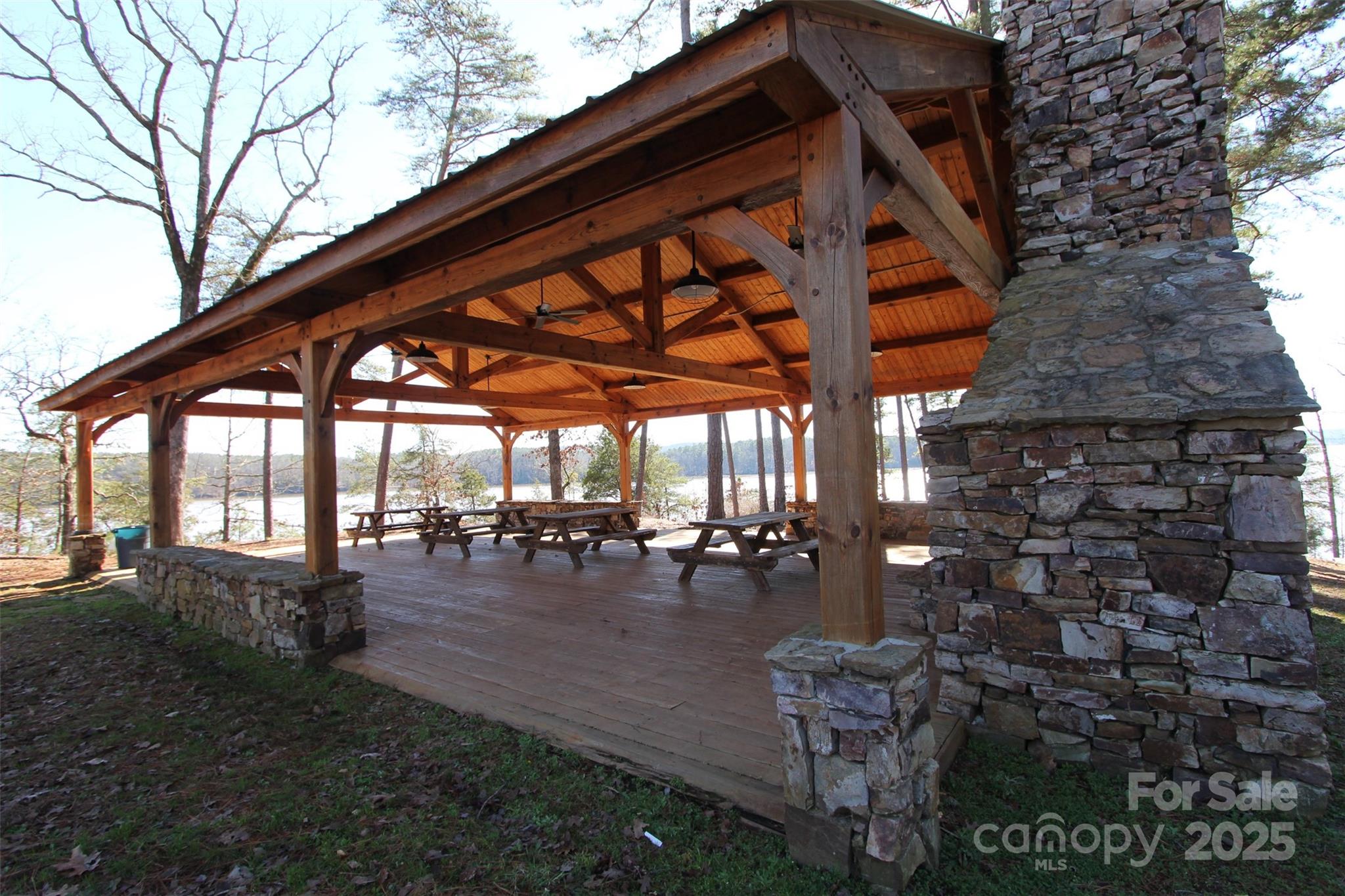 The Crossings - Land