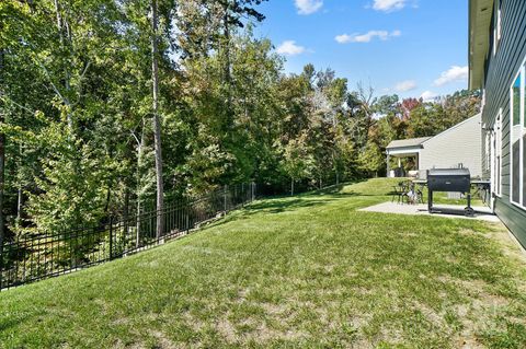 A home in Huntersville