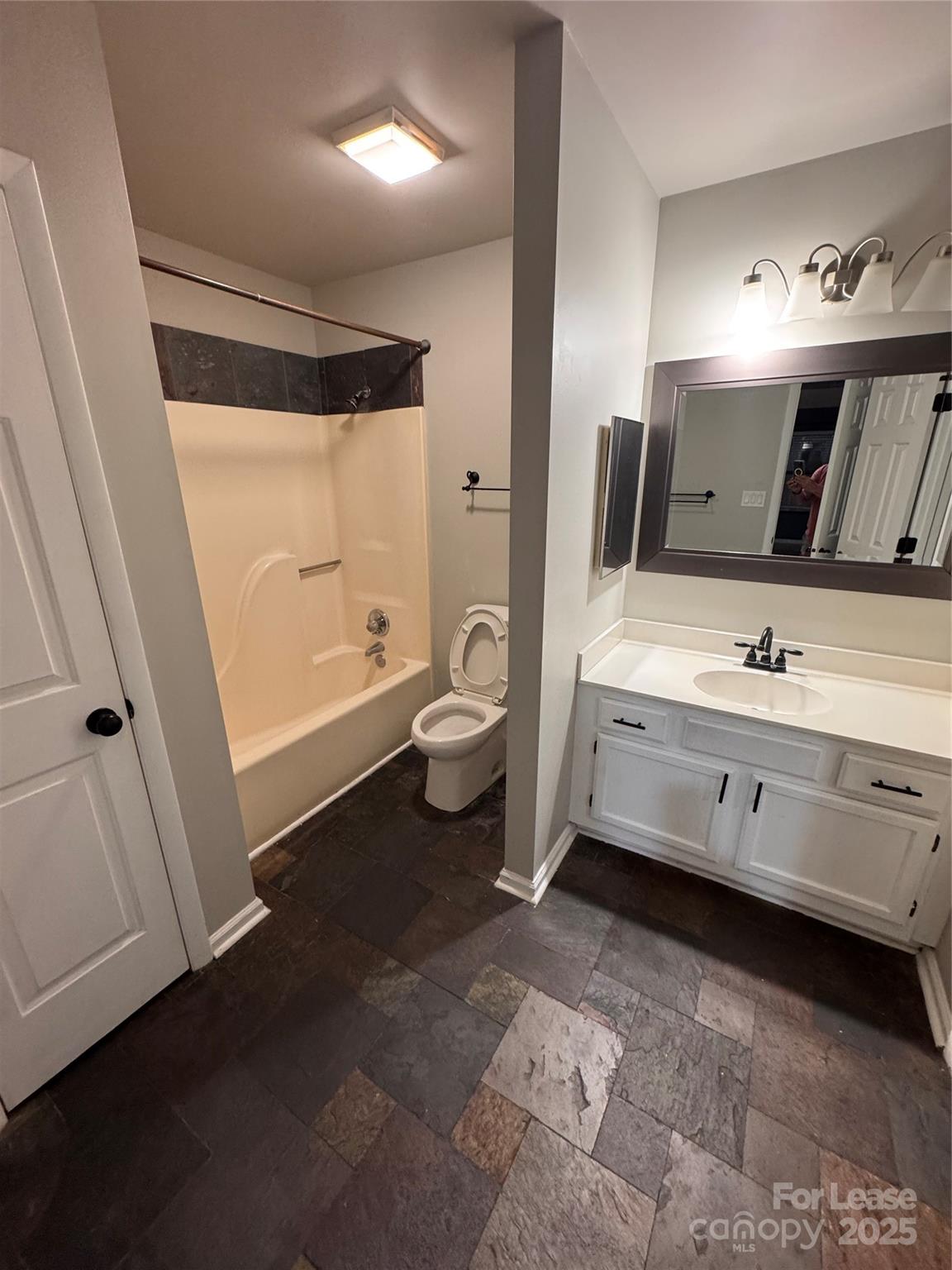 Wood Duck Cove - Residential Lease