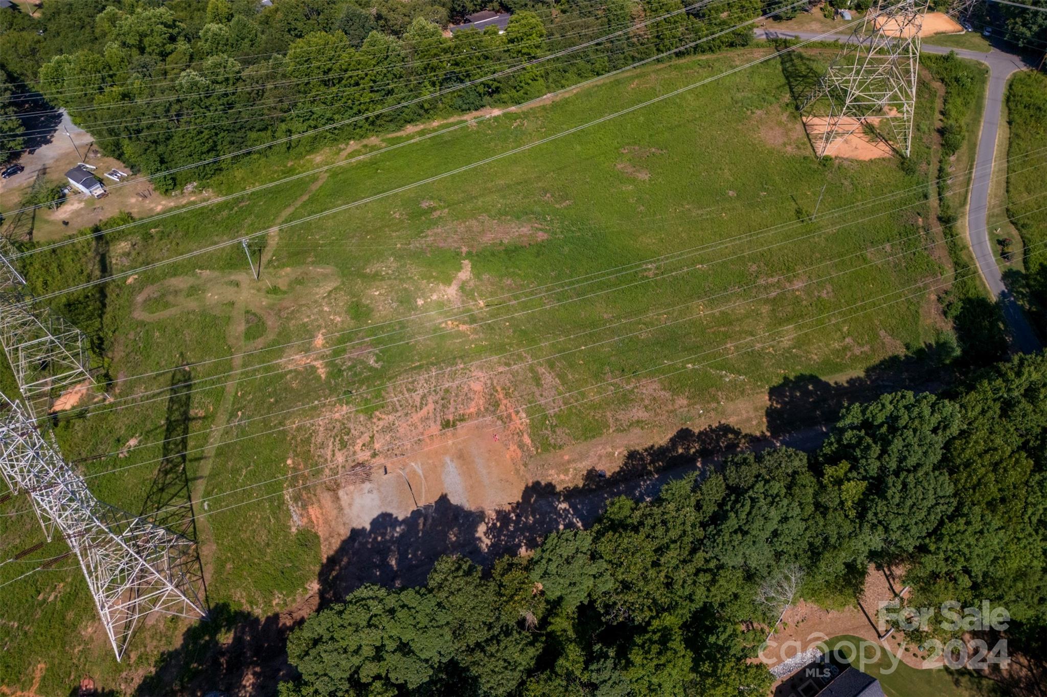 Mountain Island Lake - Land