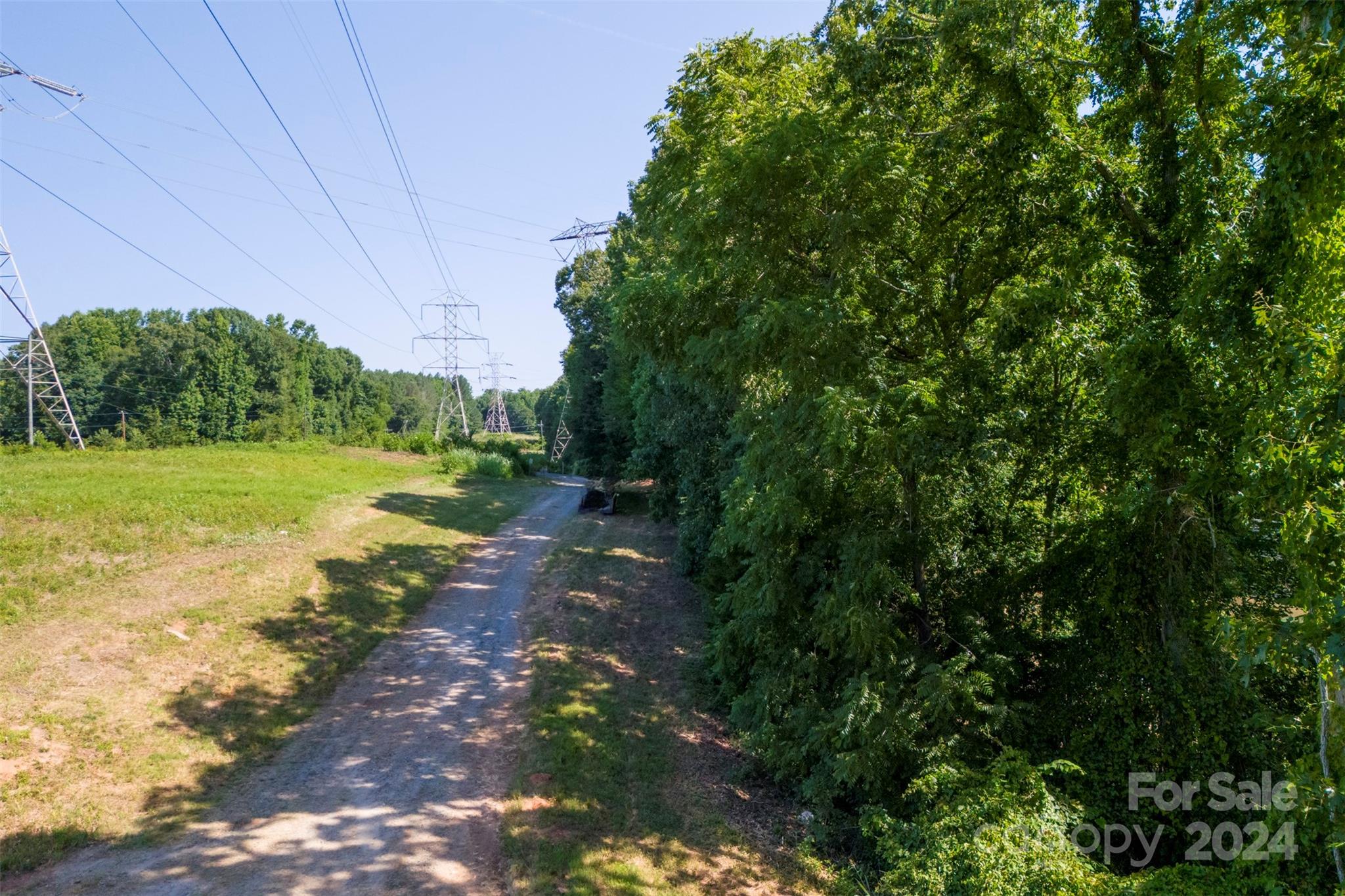 Mountain Island Lake - Land