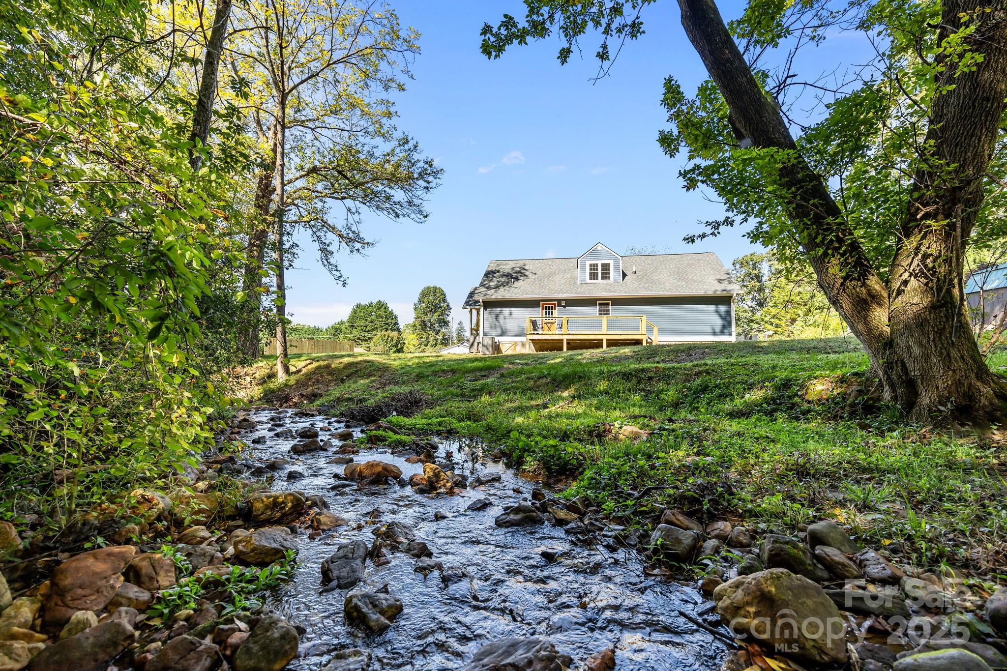 215 McCoy Cove