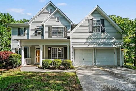 Photo of 8932 Arbor Creek Drive, Charlotte, NC 28269 (MLS # 4386837)