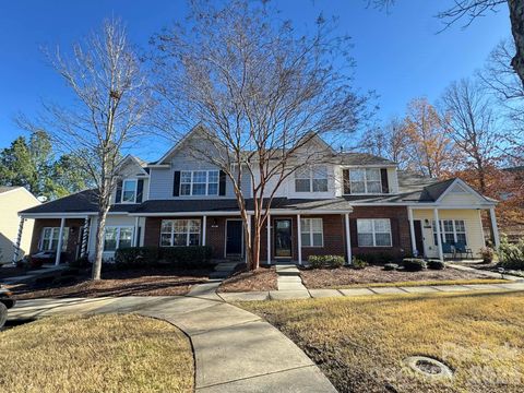 Photo of 16875 Greenlawn Hills Court, Charlotte, NC 28213 (MLS # 4349387)