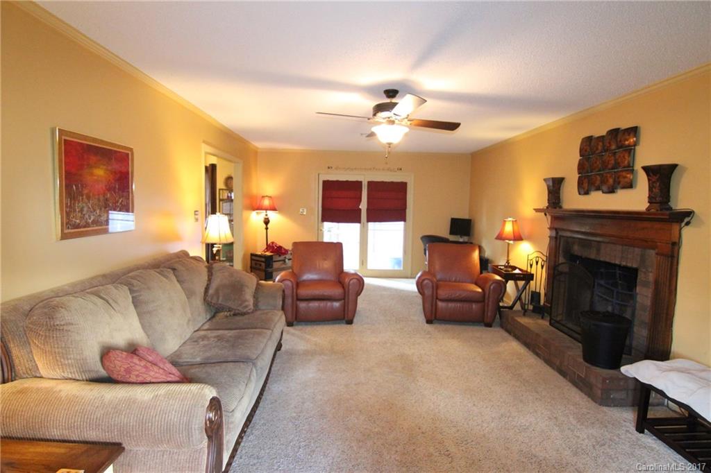 Governors Square - Residential