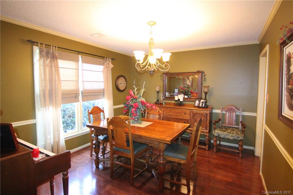 Governors Square - Residential