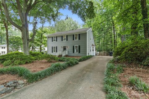1517 E Barden Road Charlotte NC 28226