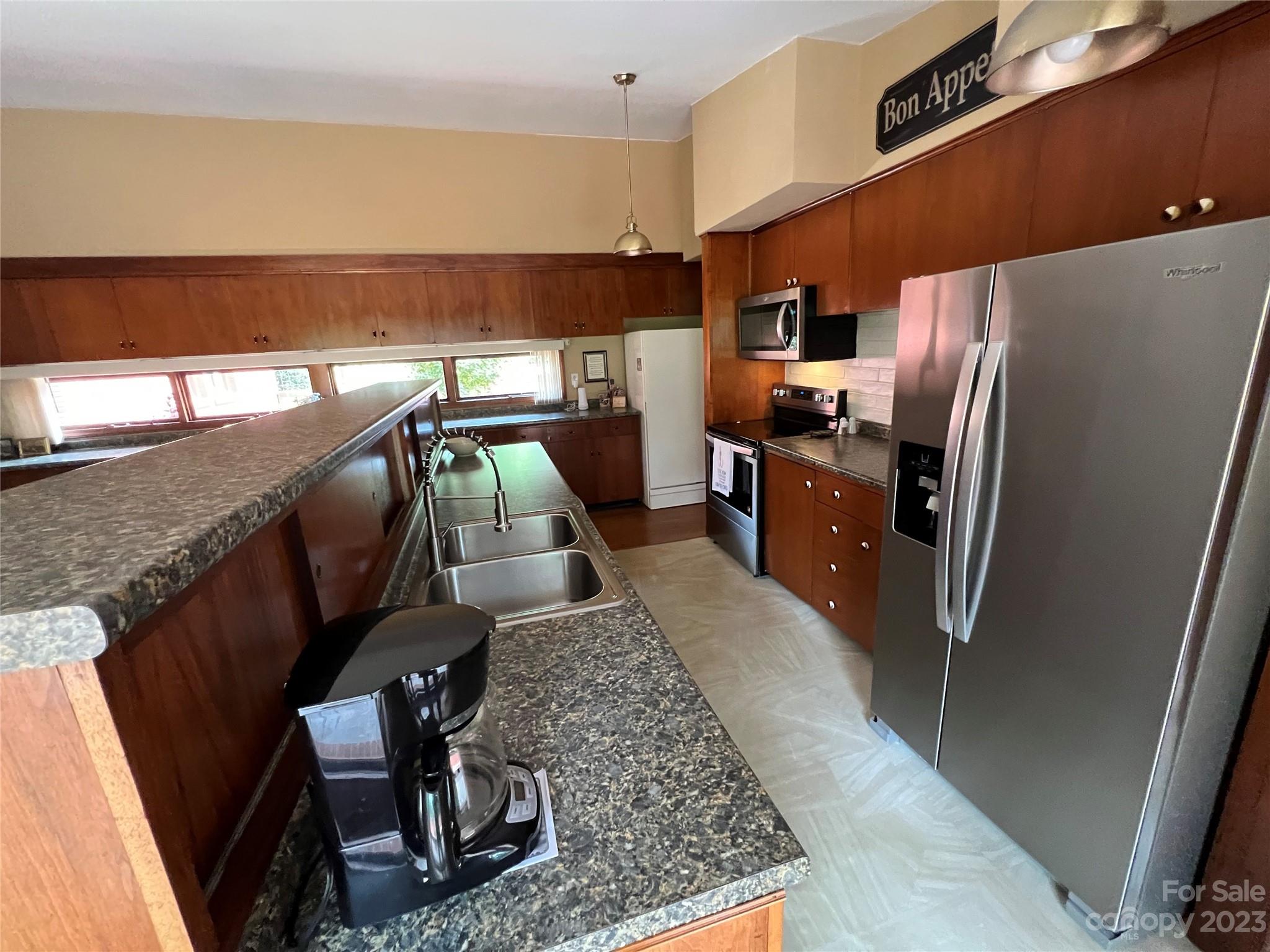 Stonewall Jackson Park - Residential