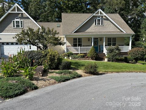 Photo of 249 Stone House Road, Hendersonville, NC 28739 (MLS # 4310922)