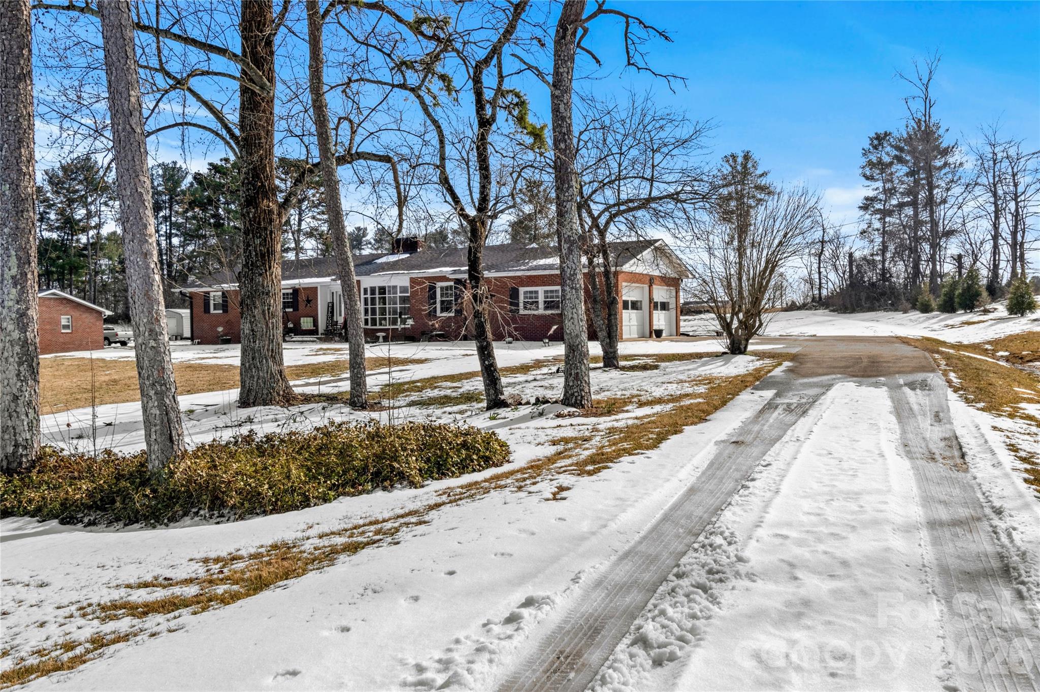 3937 W Old US Hwy 421 None