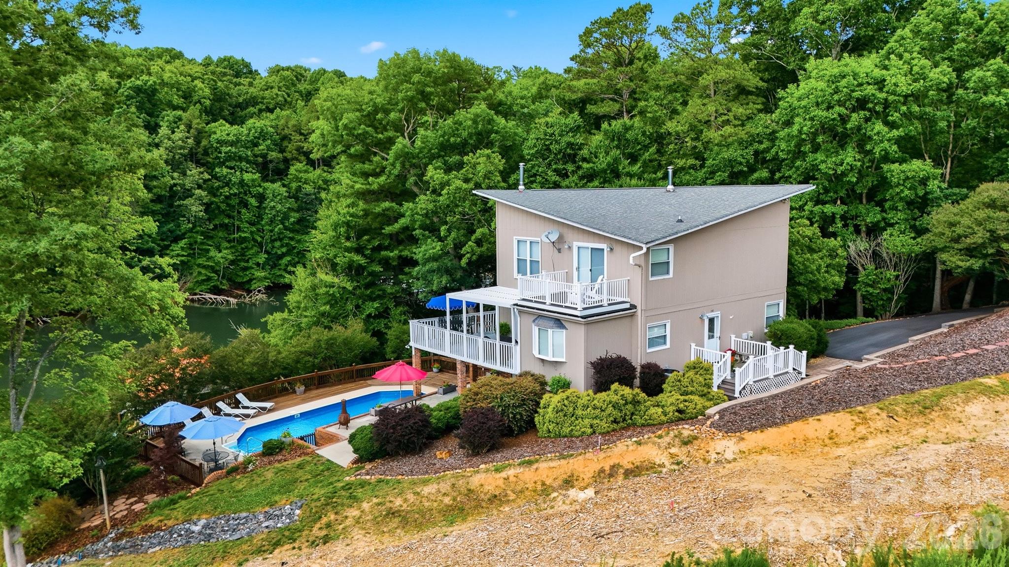 140 Williams Cove Lane