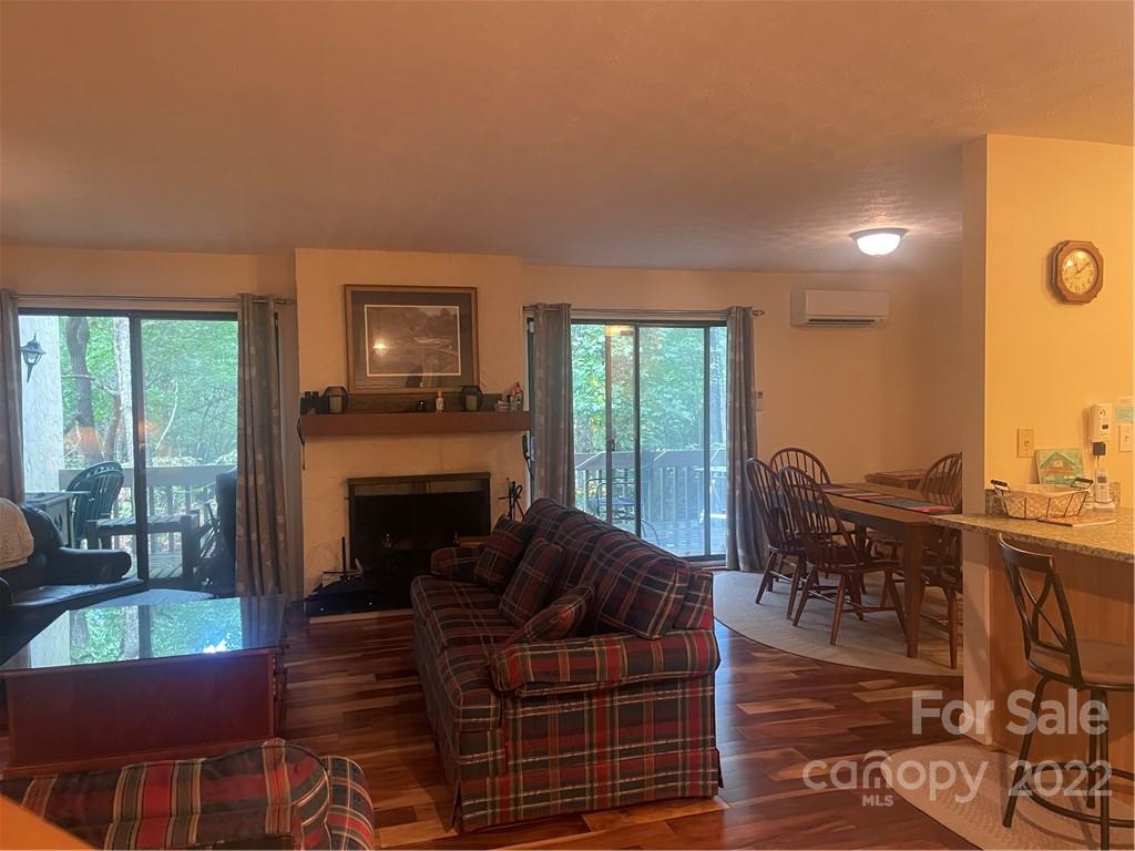 Hilltop - Residential
