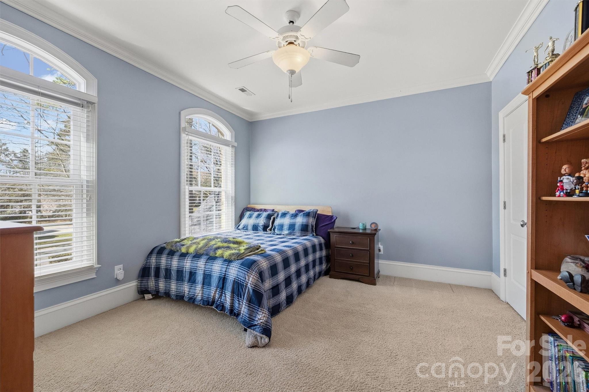 Victoria Lake - Residential