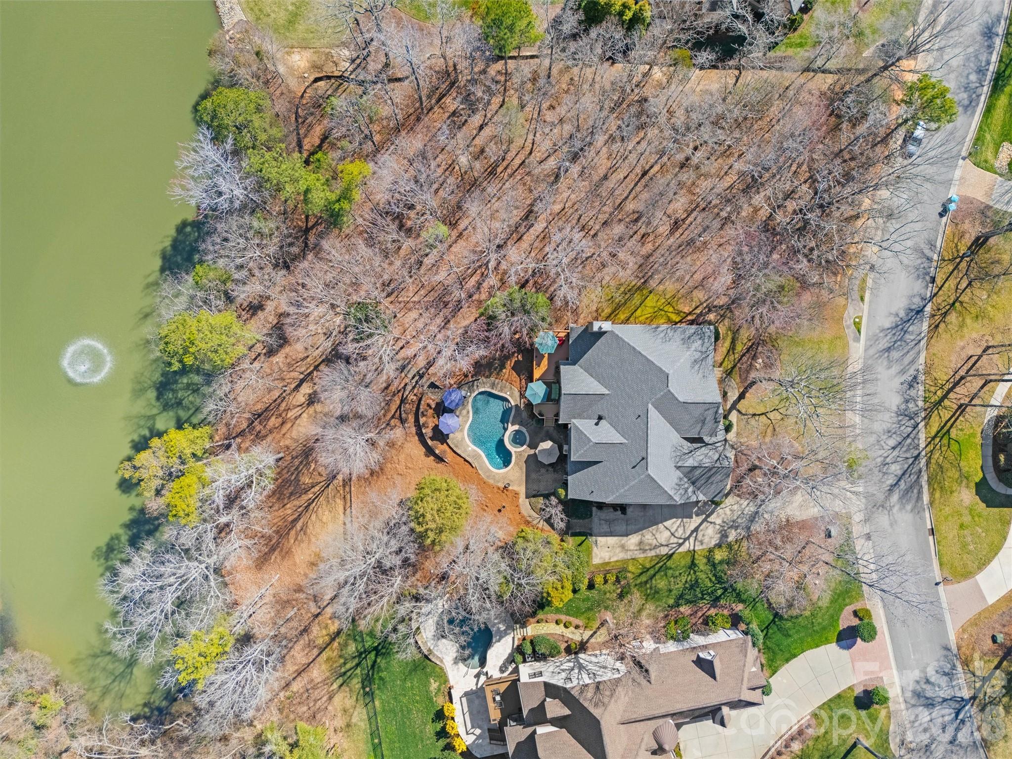 Victoria Lake - Residential