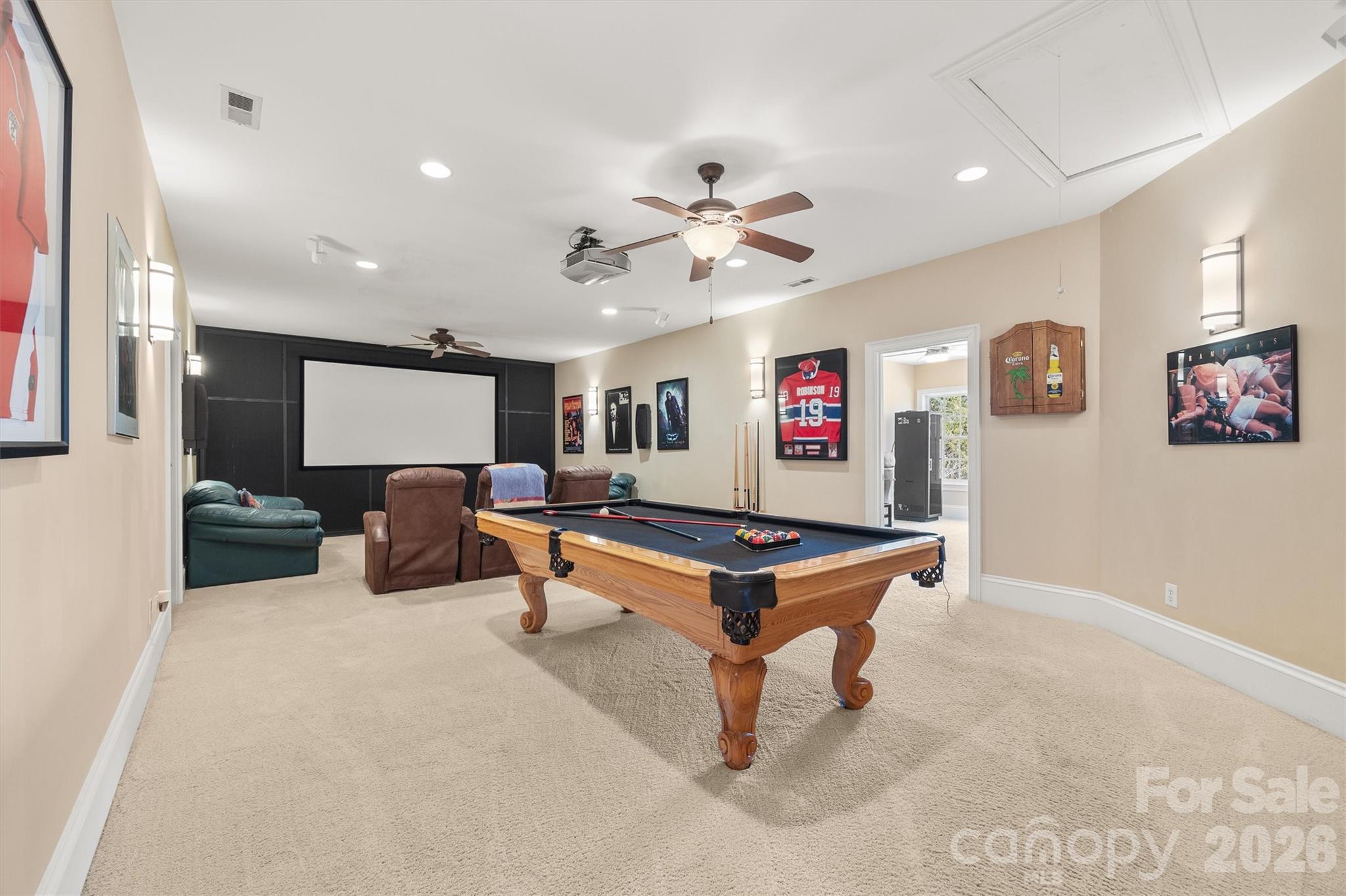 Victoria Lake - Residential