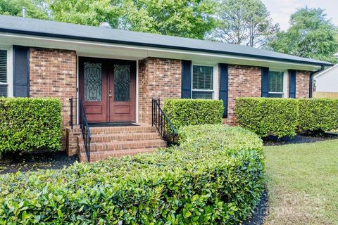 7416 Quail Ridge Drive Charlotte NC 28226