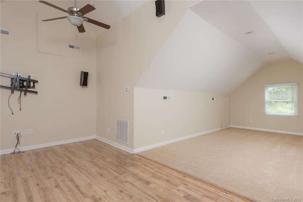 Linden Oaks - Residential