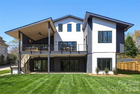 Photo of 1423 S Wendover Road, Charlotte, NC 28211 (MLS # 4433415)