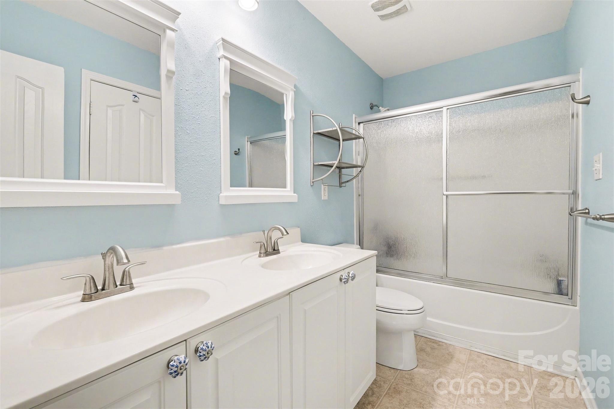 Waterlyn - Residential