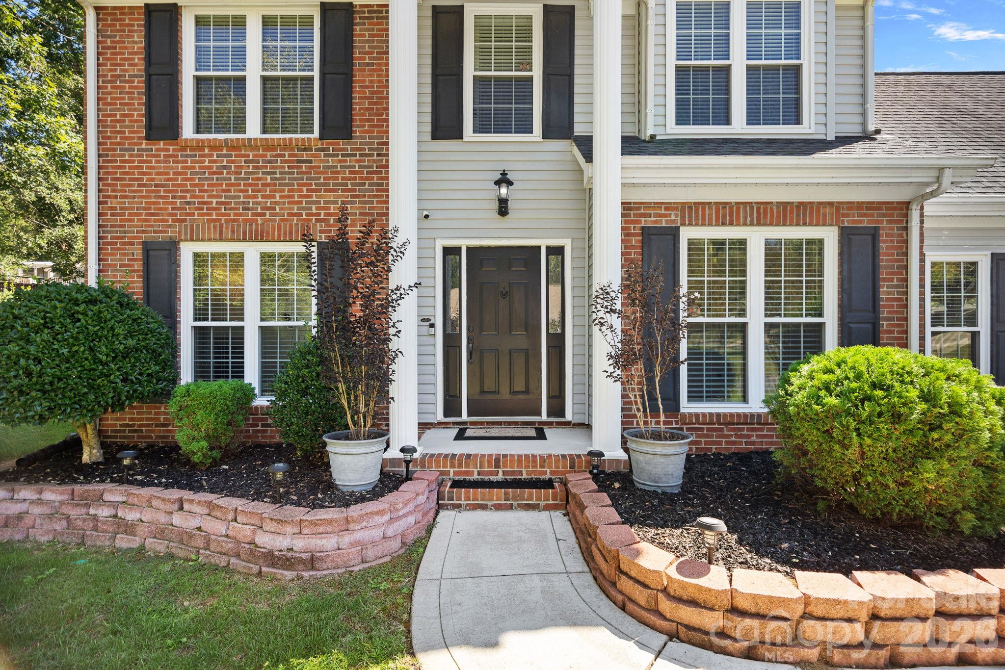 8004 Rachel Court