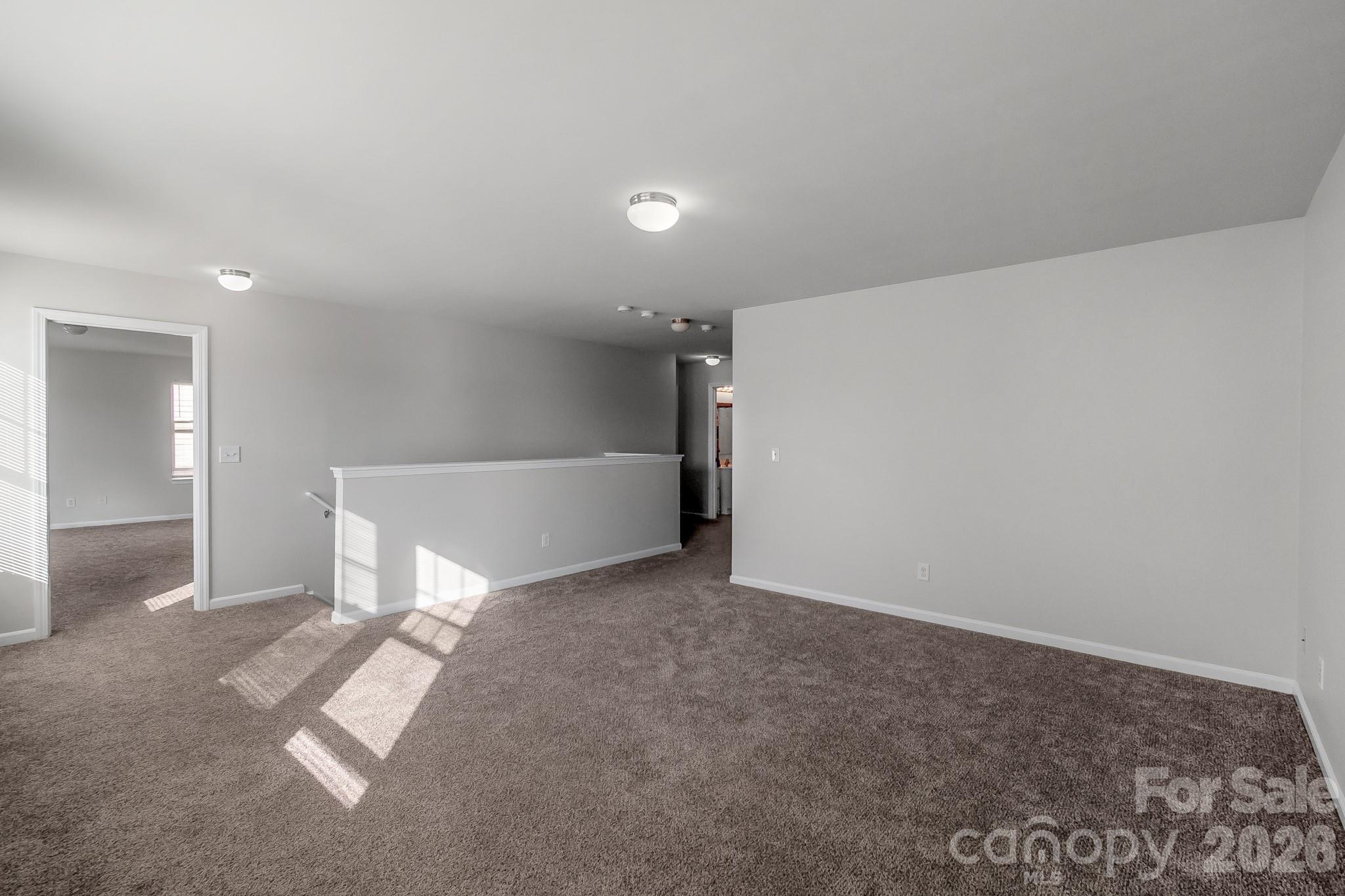 Stratford Pond - Residential