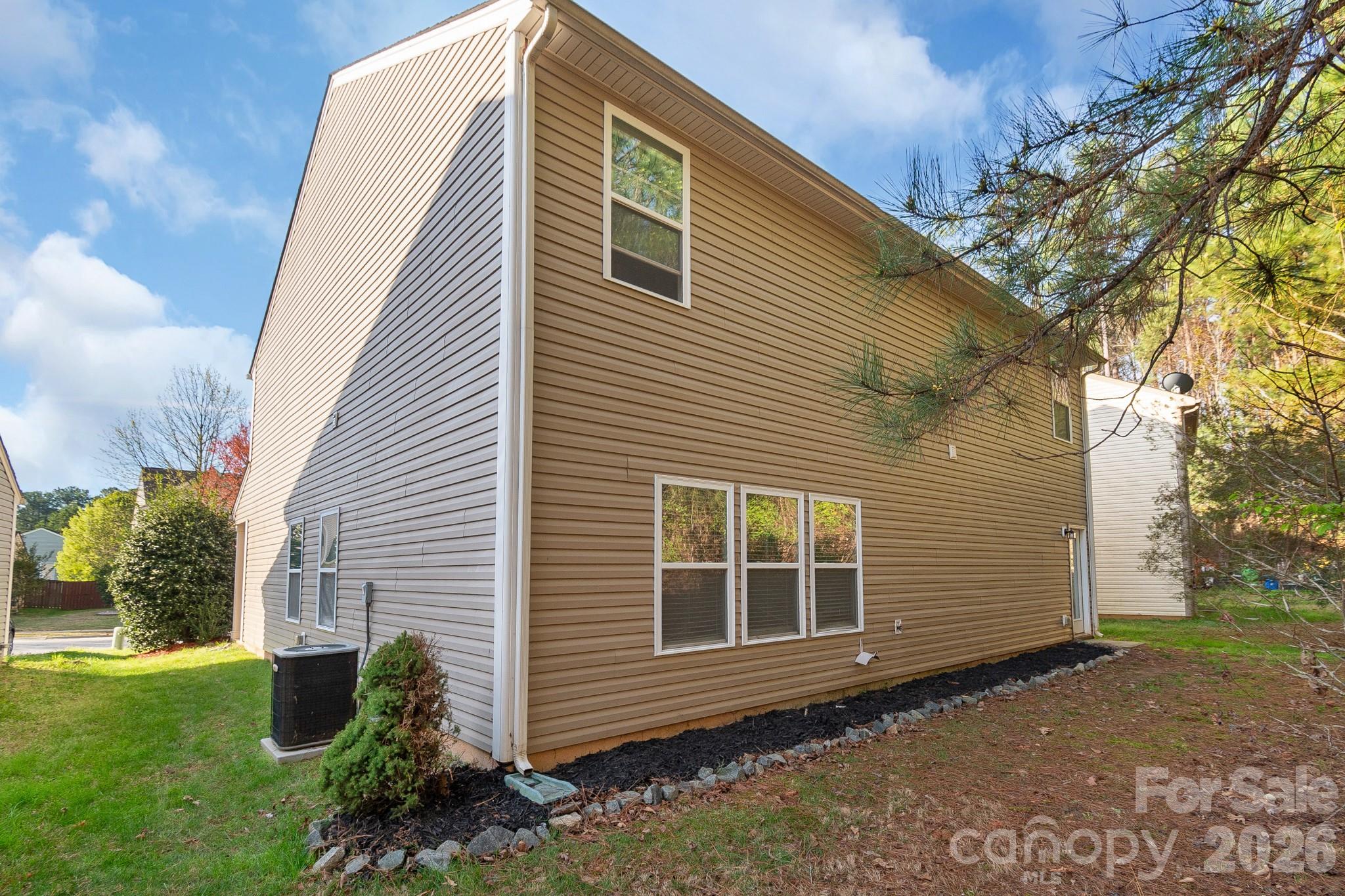 Stratford Pond - Residential