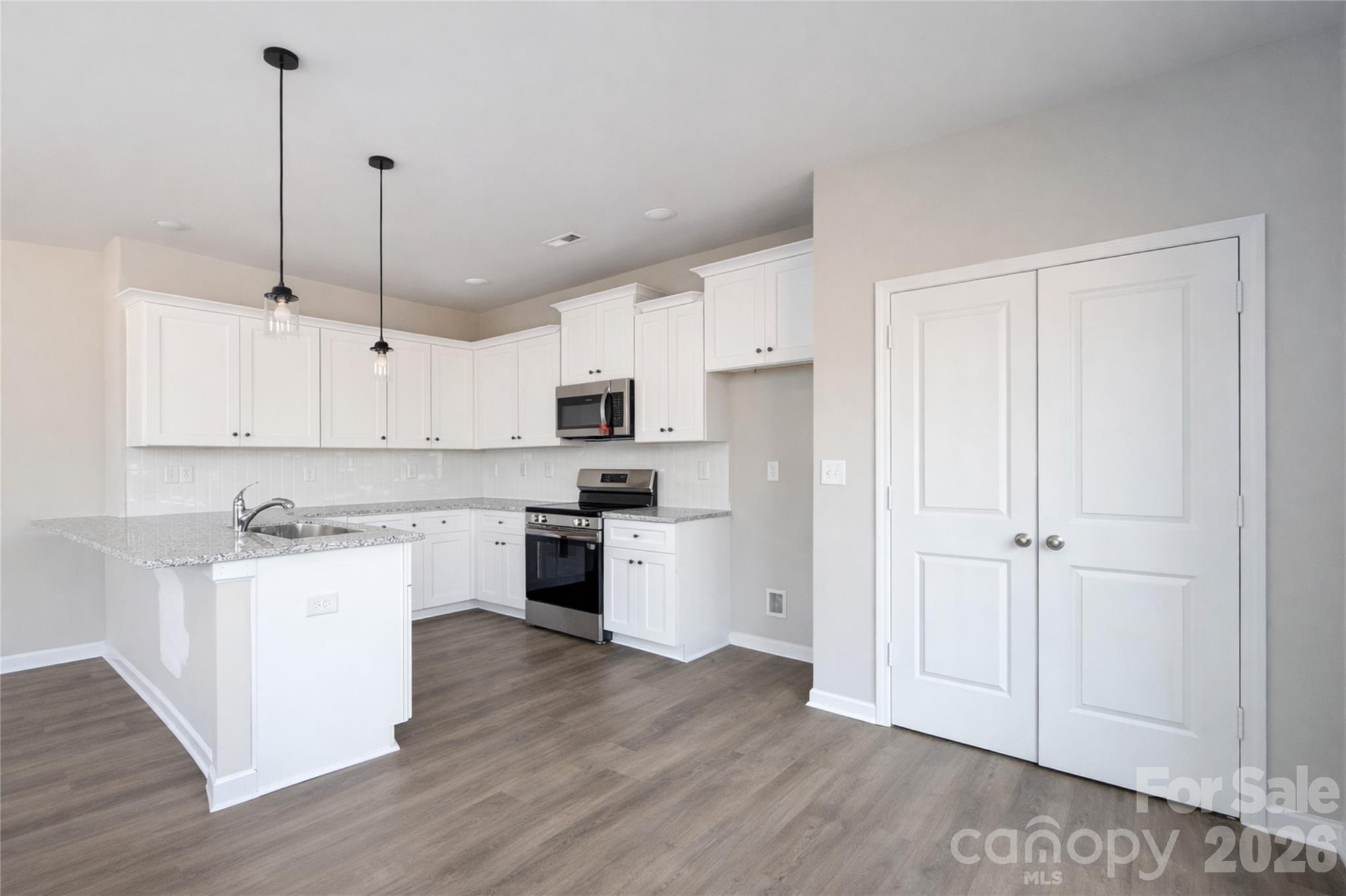 203 Roxanna Court