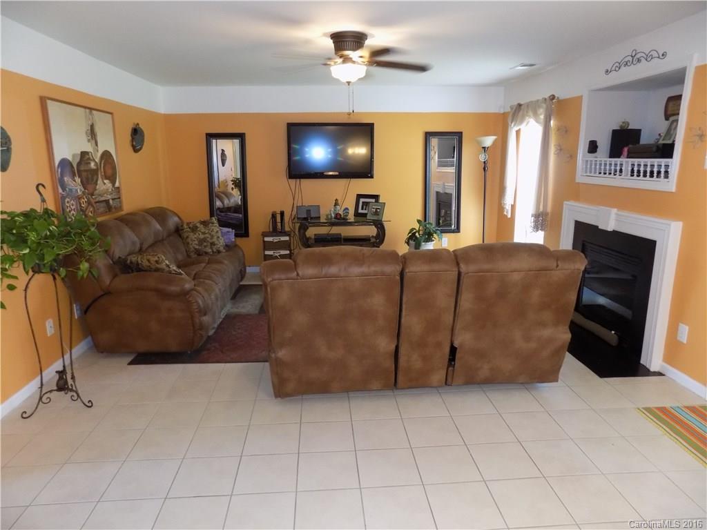 Curtis Pond - Residential