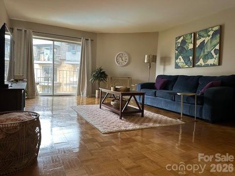 1323 Queens Road 313 Charlotte NC 28207