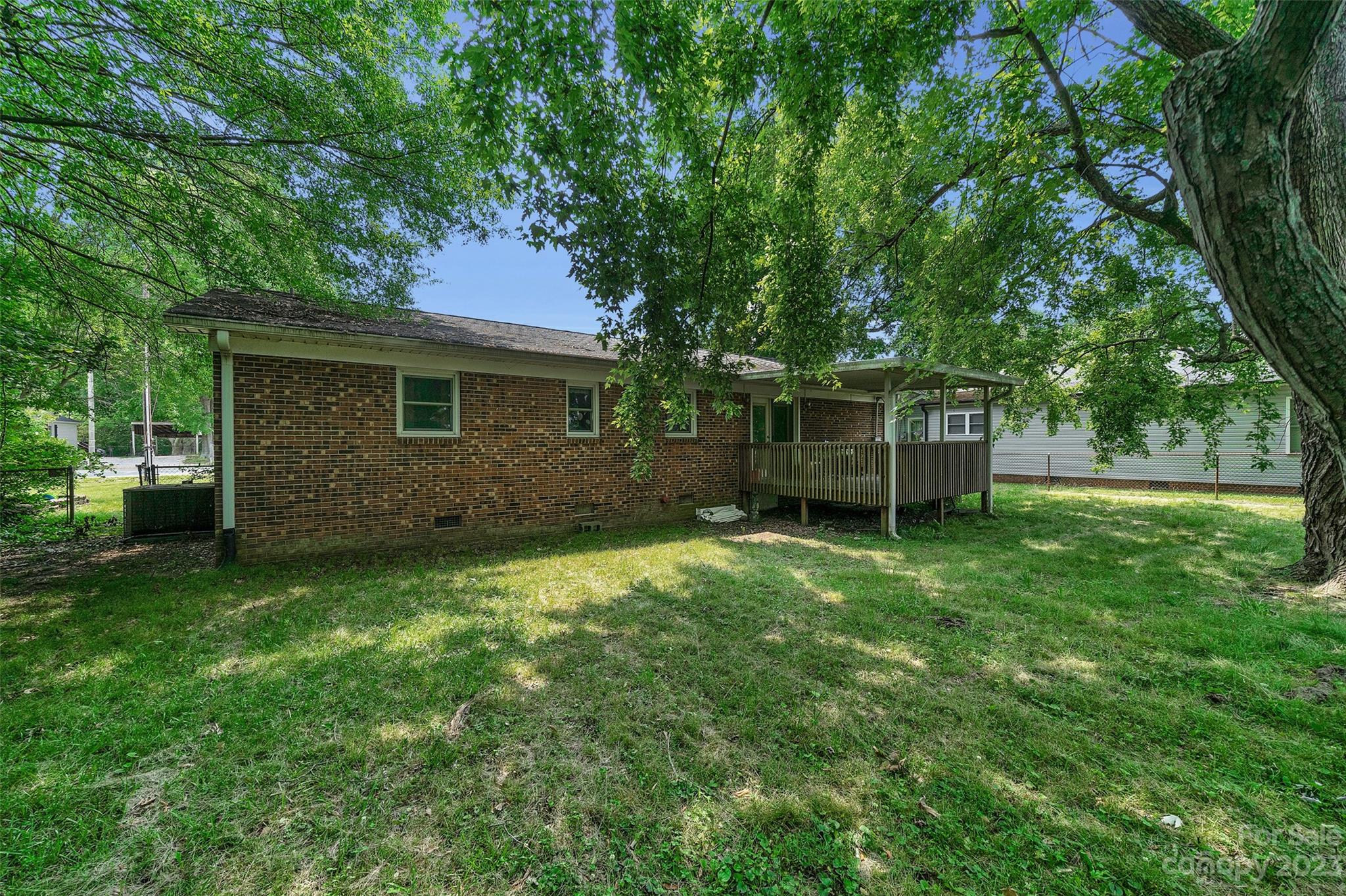 Shady Brook - Residential