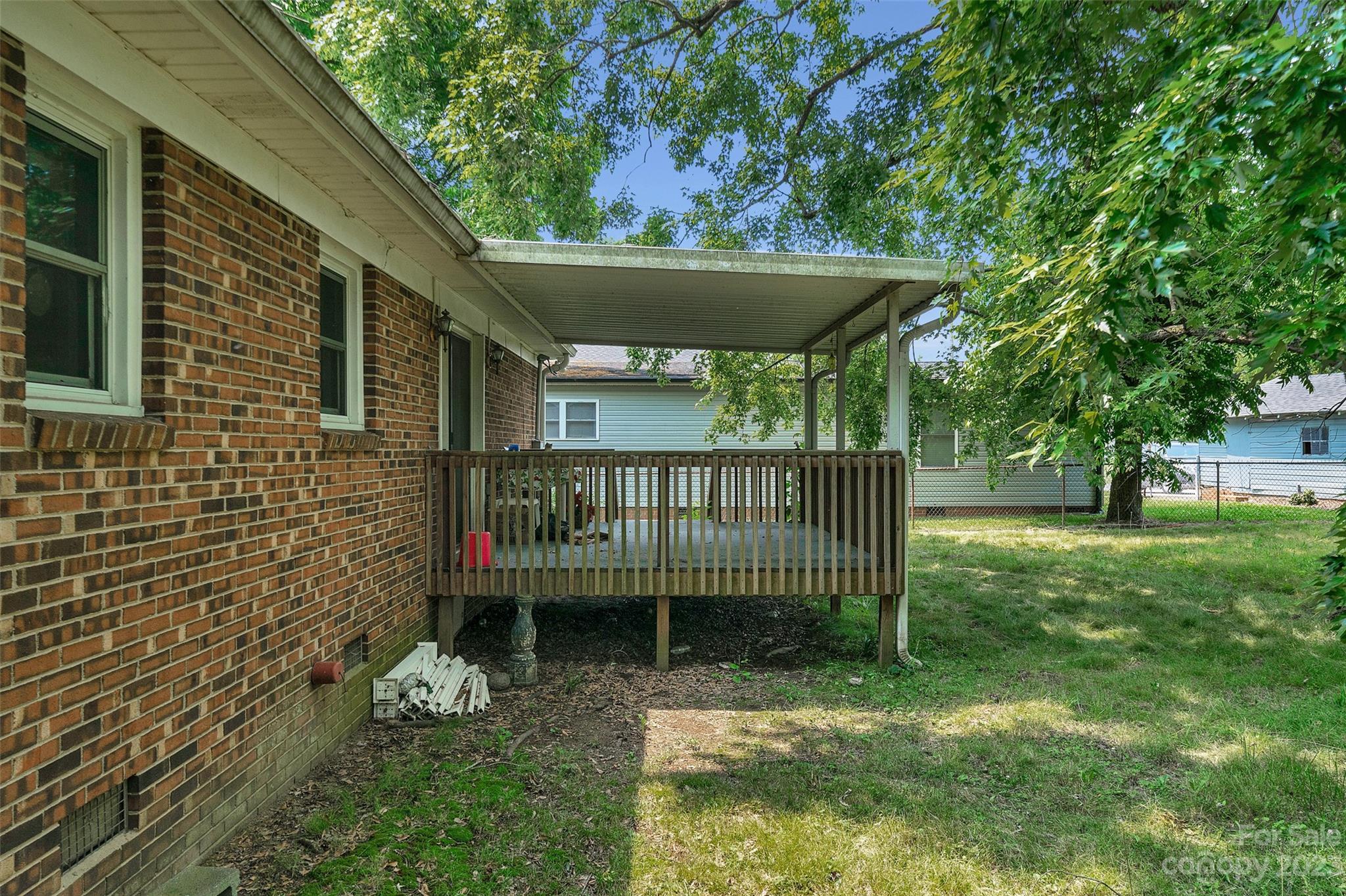 Shady Brook - Residential