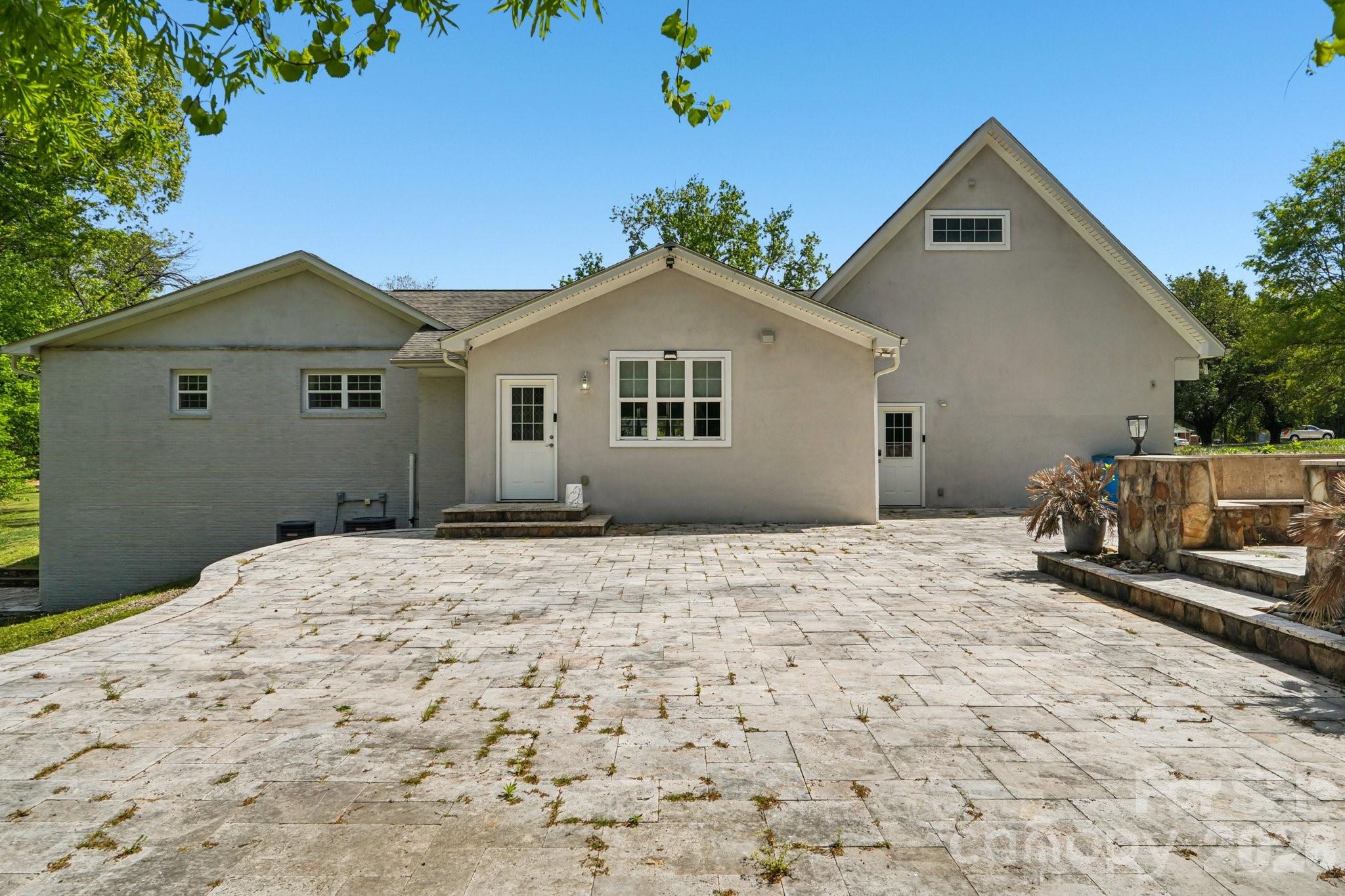 Boulevard Heights - Residential