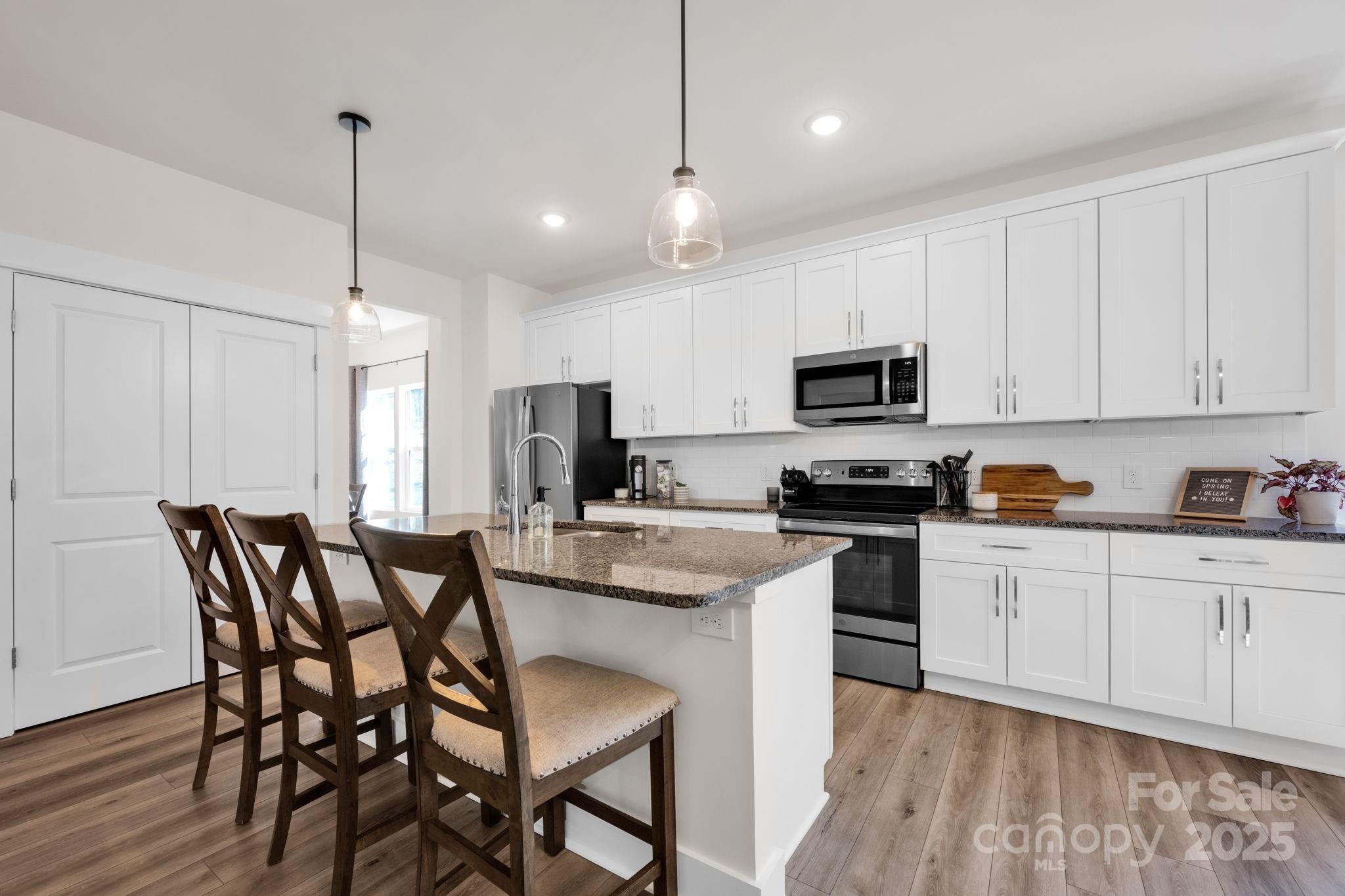 320 Heritage Place