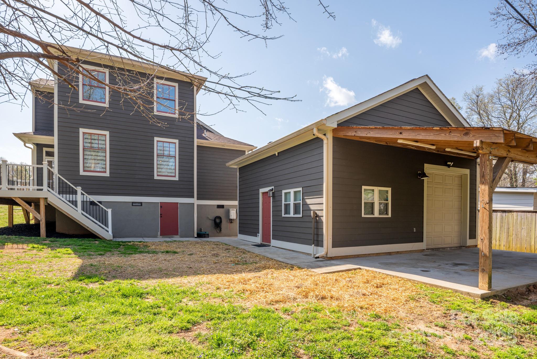 Hoskins - Residential