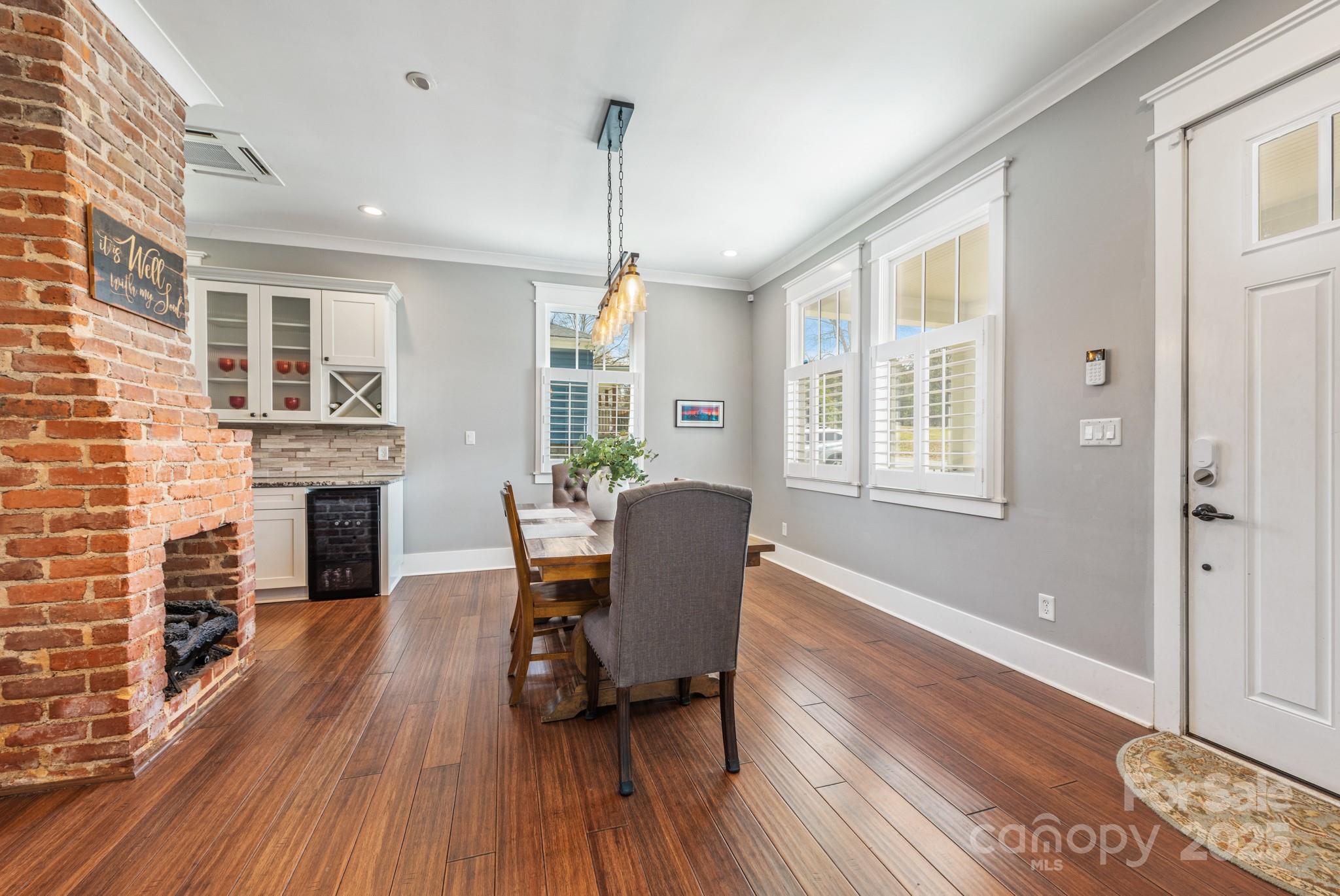 Hoskins - Residential